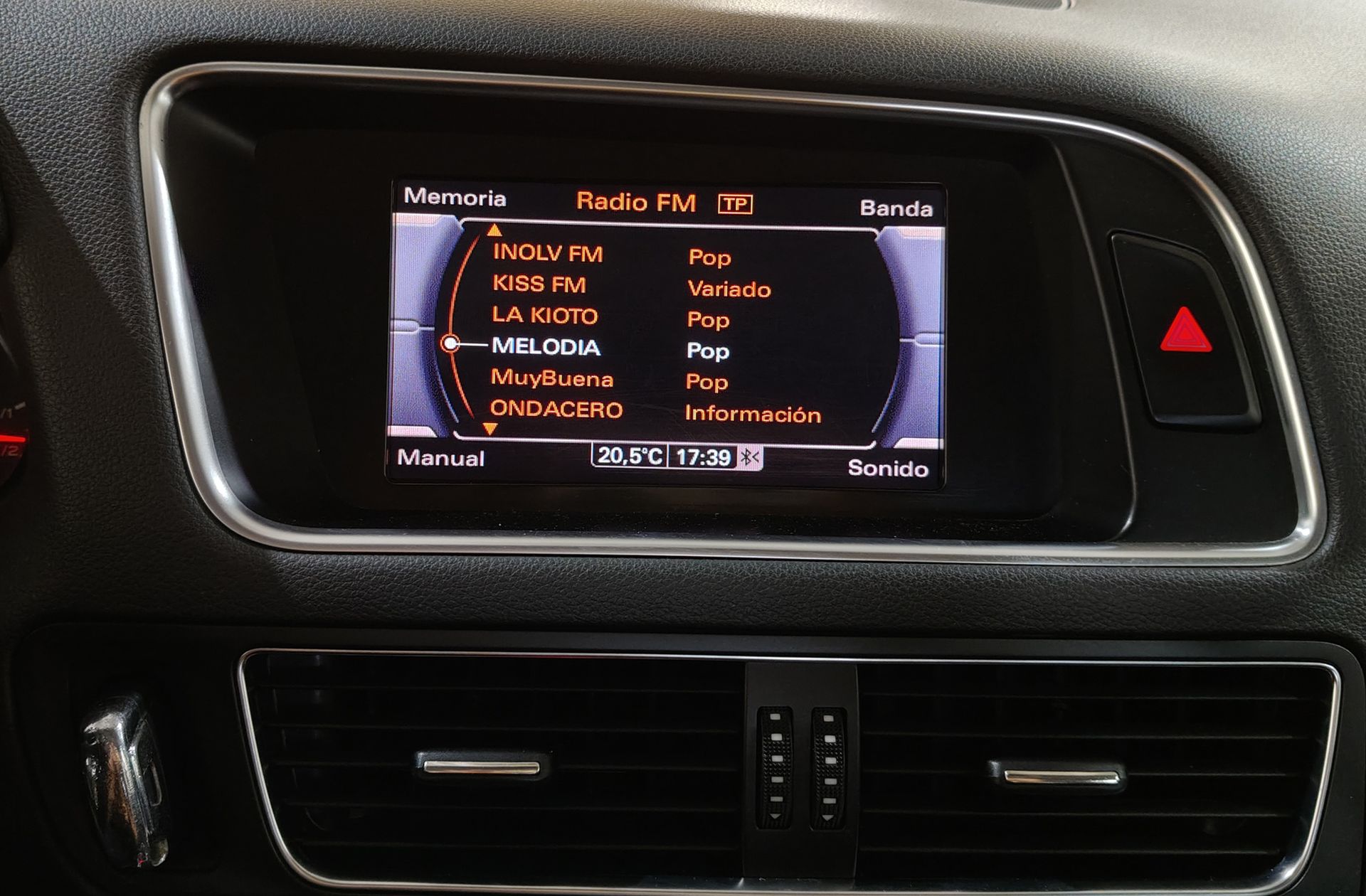 Audi Q5 2.0 TDI quattro S tronic - foto 30