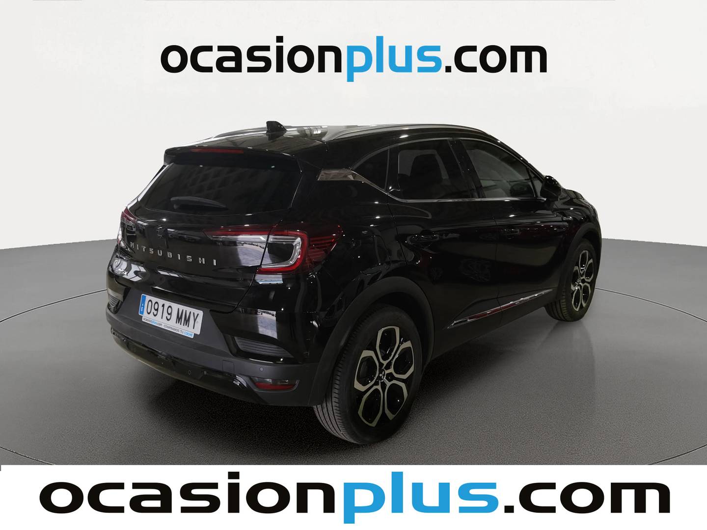 Foto trasera Mitsubishi ASX Mitsubishi ASX 130T MHEV Kaiteki DCT (158 CV) derecha