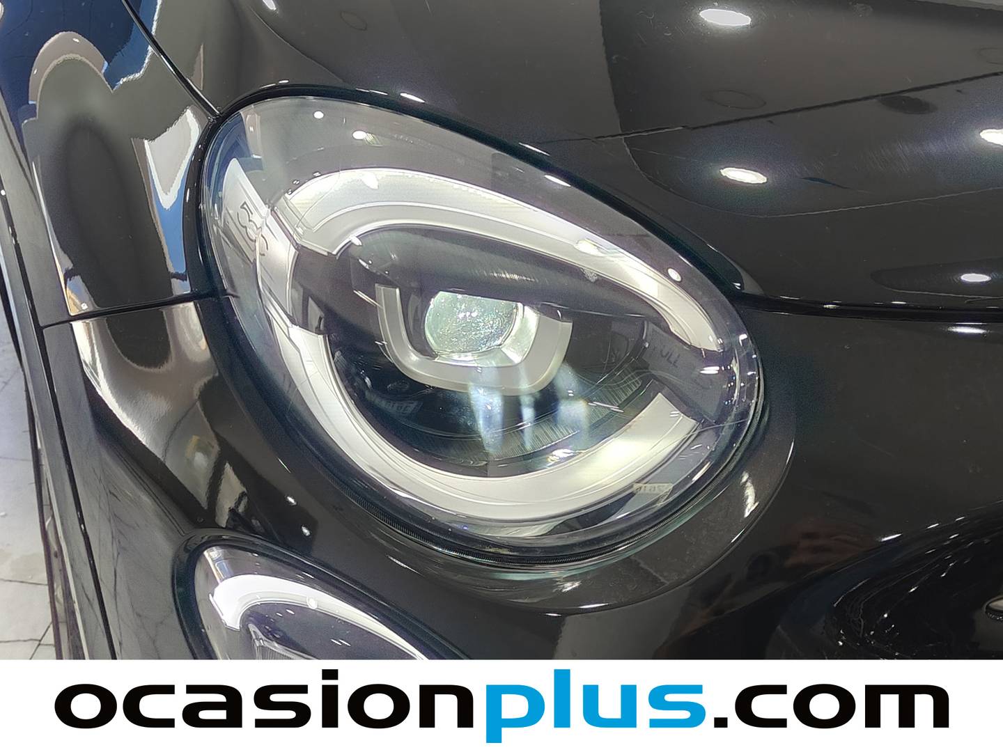 Equipamiento del Fiat 500X Fiat 500X 1.5 Hybrid Dolcevita Sport DCT (130 CV)
