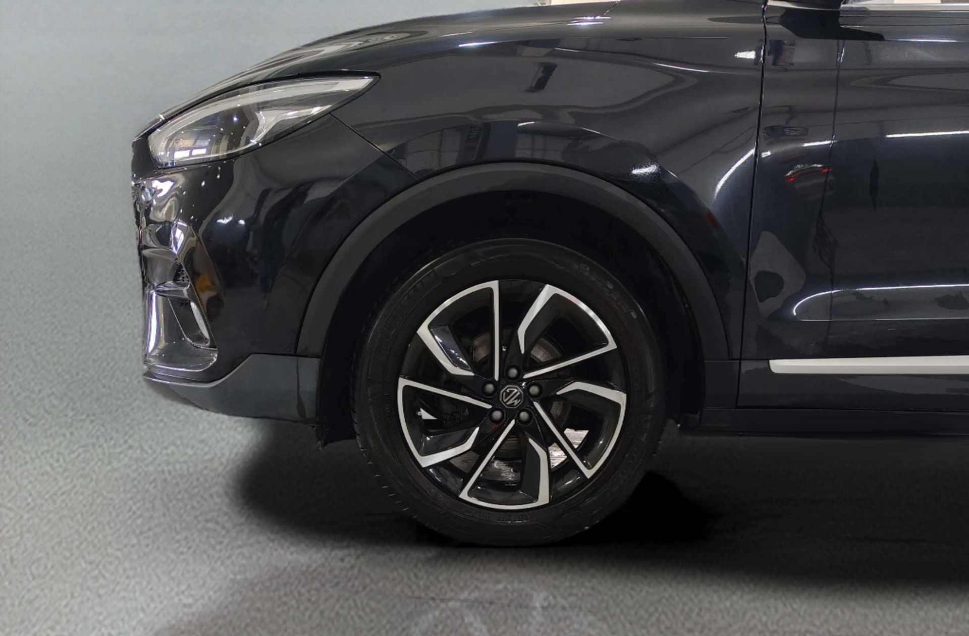 MG ZS 1.0T Luxury - foto 36