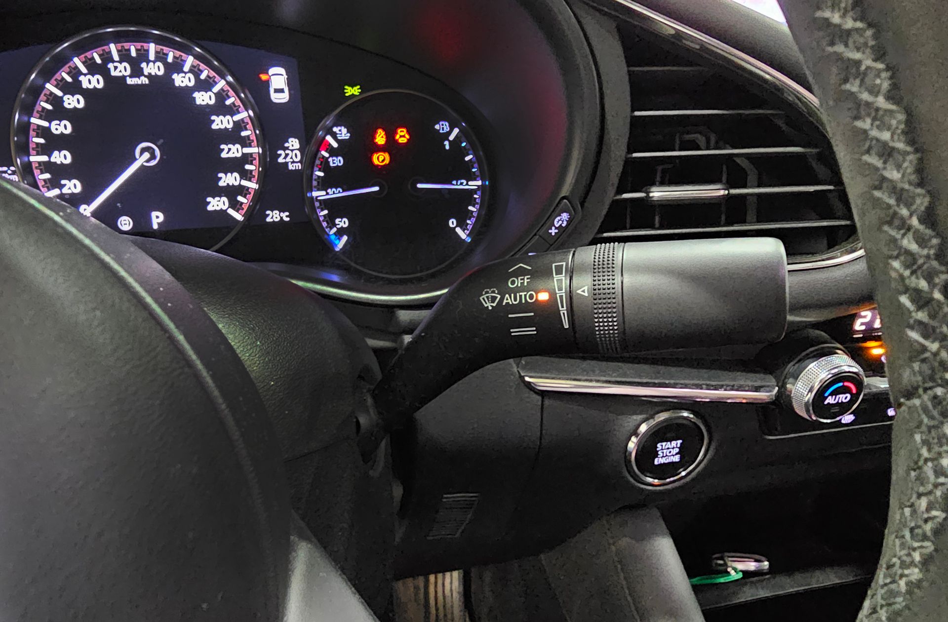 Mazda Mazda3 2.0 Sedan Skyactiv-G Zenith Safety Black - foto 33