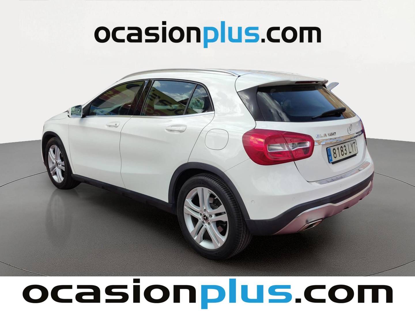 Foto trasera Mercedes GLA Mercedes GLA 180 (122 CV) izquierda