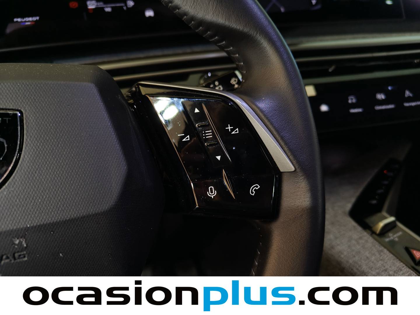 Foto Peugeot 5008 Hybrid Peugeot 5008 Hybrid 1.2 Allure eDCS6 (136 CV) 7 Plazas