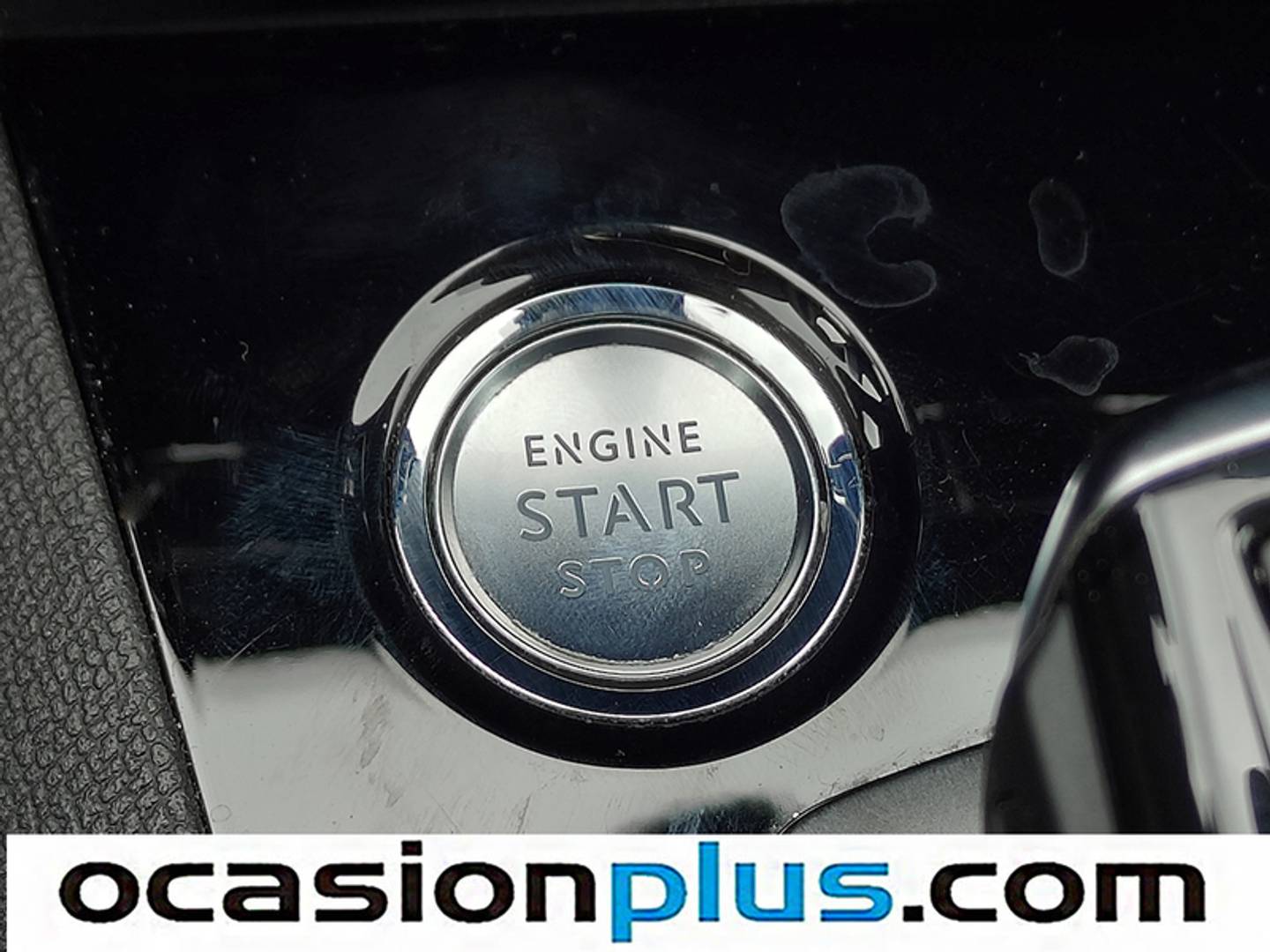 Foto Peugeot 5008 Peugeot 5008 PureTech 130 Allure Pack EAT8 (130 CV) 7 Plazas