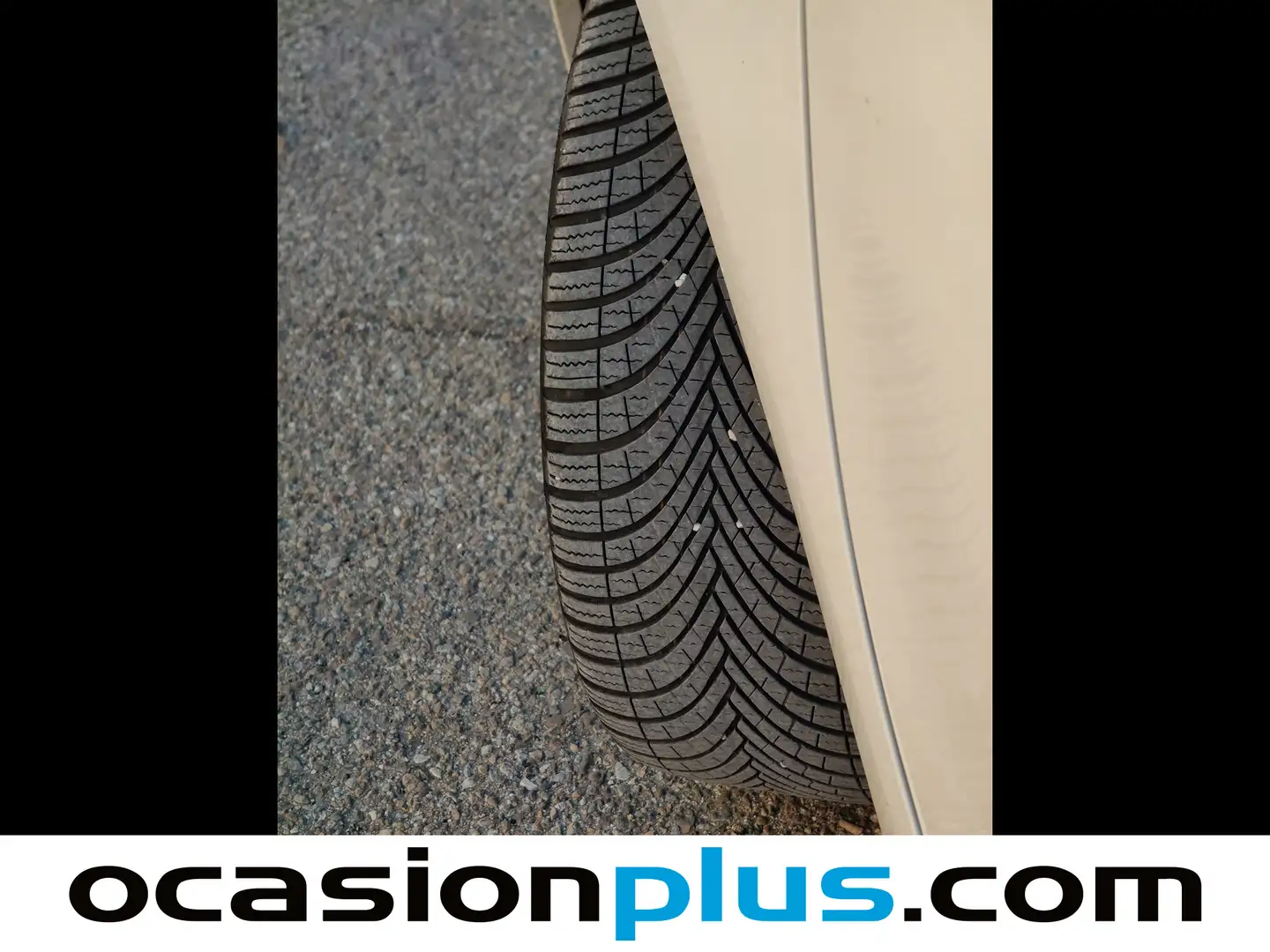 Foto KIA Carens Kia Carens 1.6 GDi Drive (135 CV)