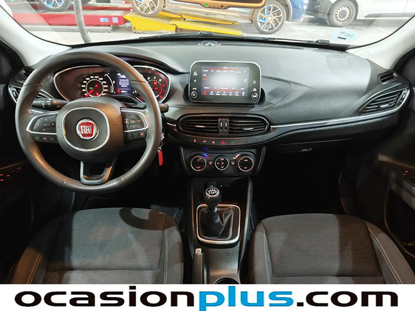 Foto Fiat Tipo Fiat Tipo Sedan 1.4 Fire Lounge (95 CV)