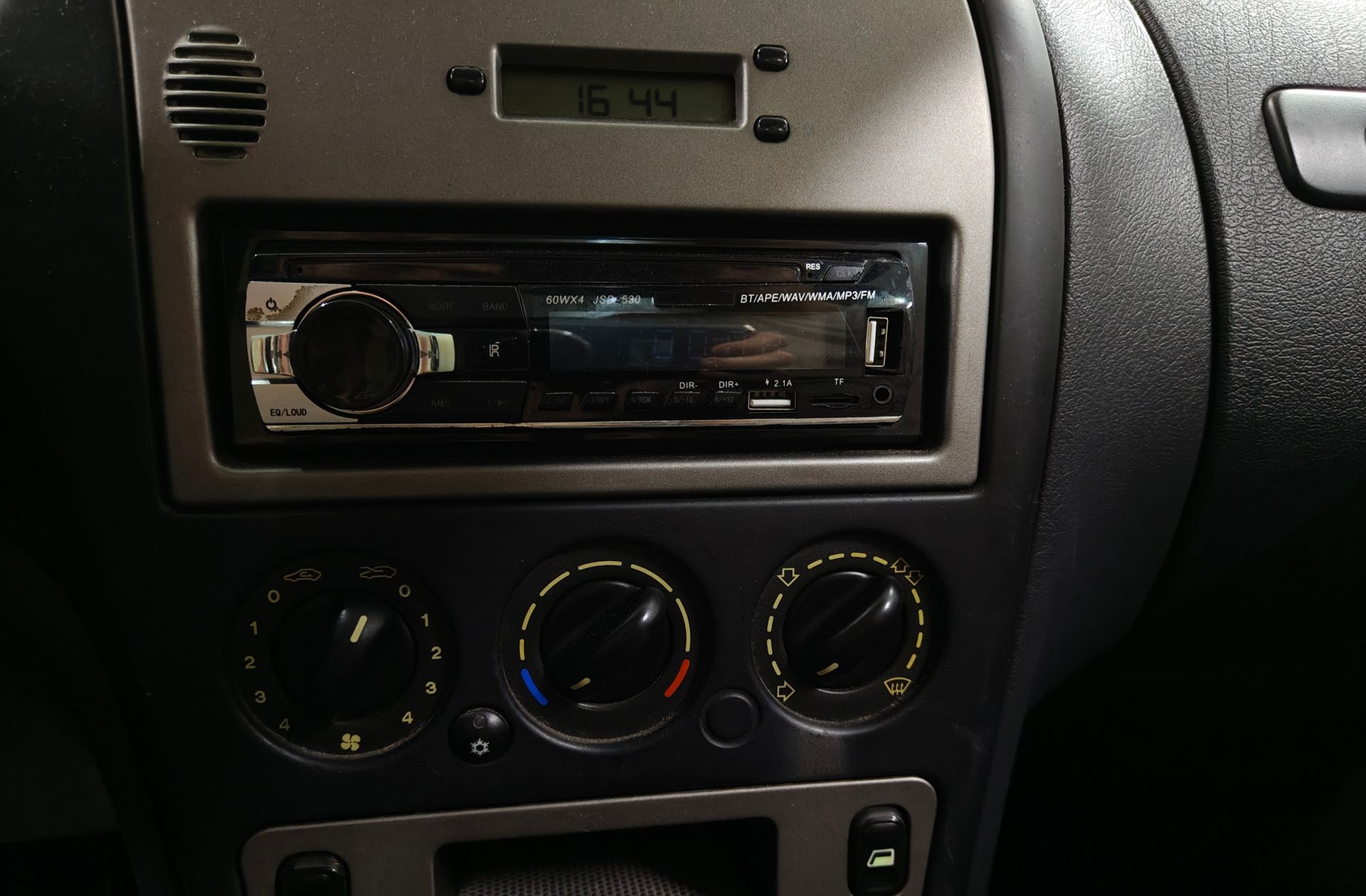 Citroën Xsara 1.4 SX - foto 19