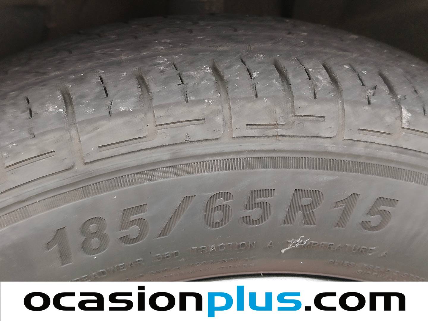 Dacia Sandero Dacia Sandero Laureate 1.2 (75 CV) gasolina