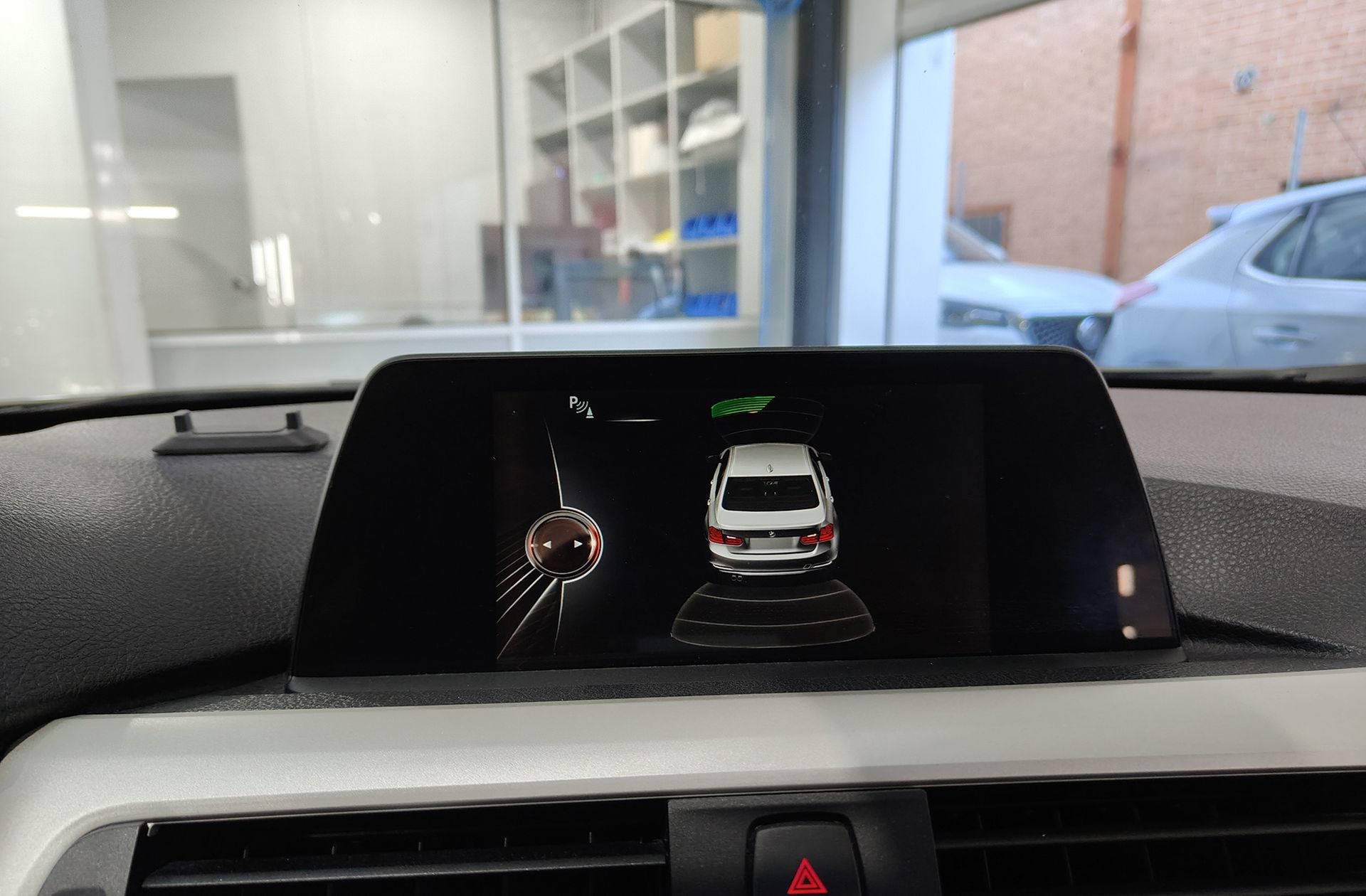 BMW Serie 3 318d - foto 8