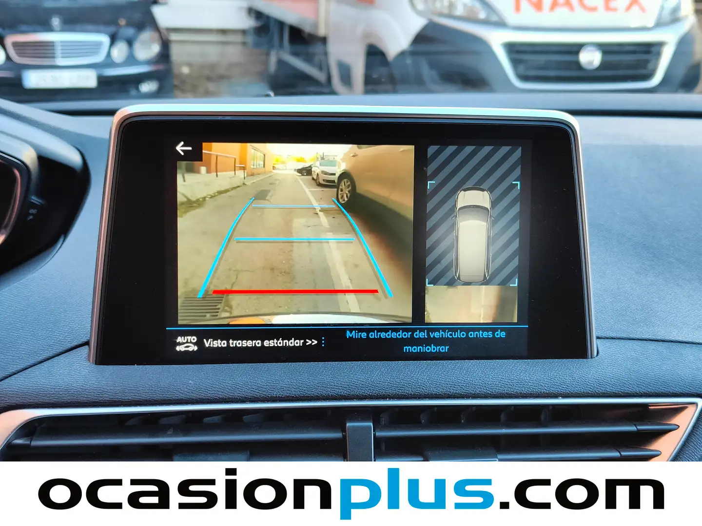 Foto Peugeot 5008 Peugeot 5008 PureTech 130 S&S Allure (130 CV) 7 Plazas