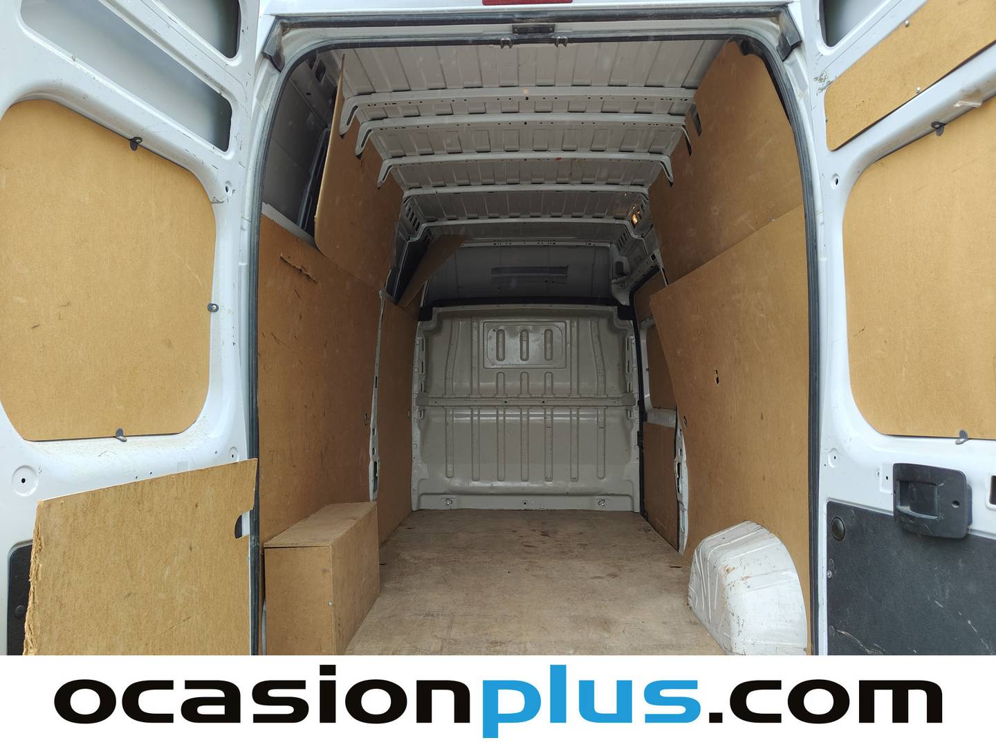 Foto Citroën Jumper Citroën Jumper Furgon BlueHDi 140 35 L3H3 103 kW (140 CV)