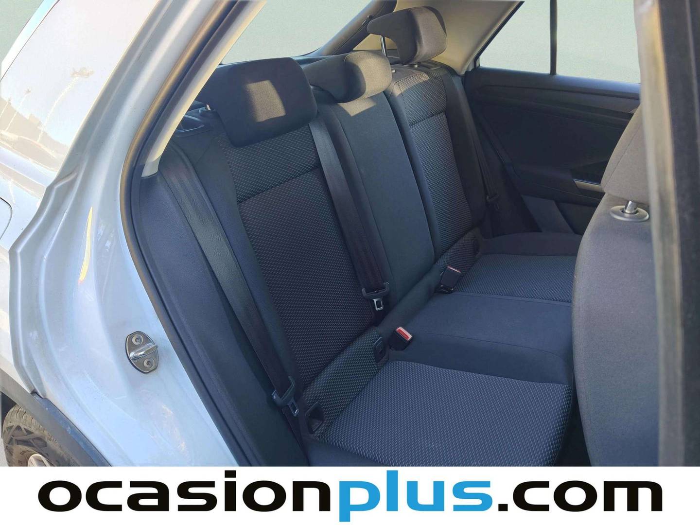 Foto Volkswagen T-Roc Volkswagen T-Roc Edition 1.6 TDI  (115 CV)