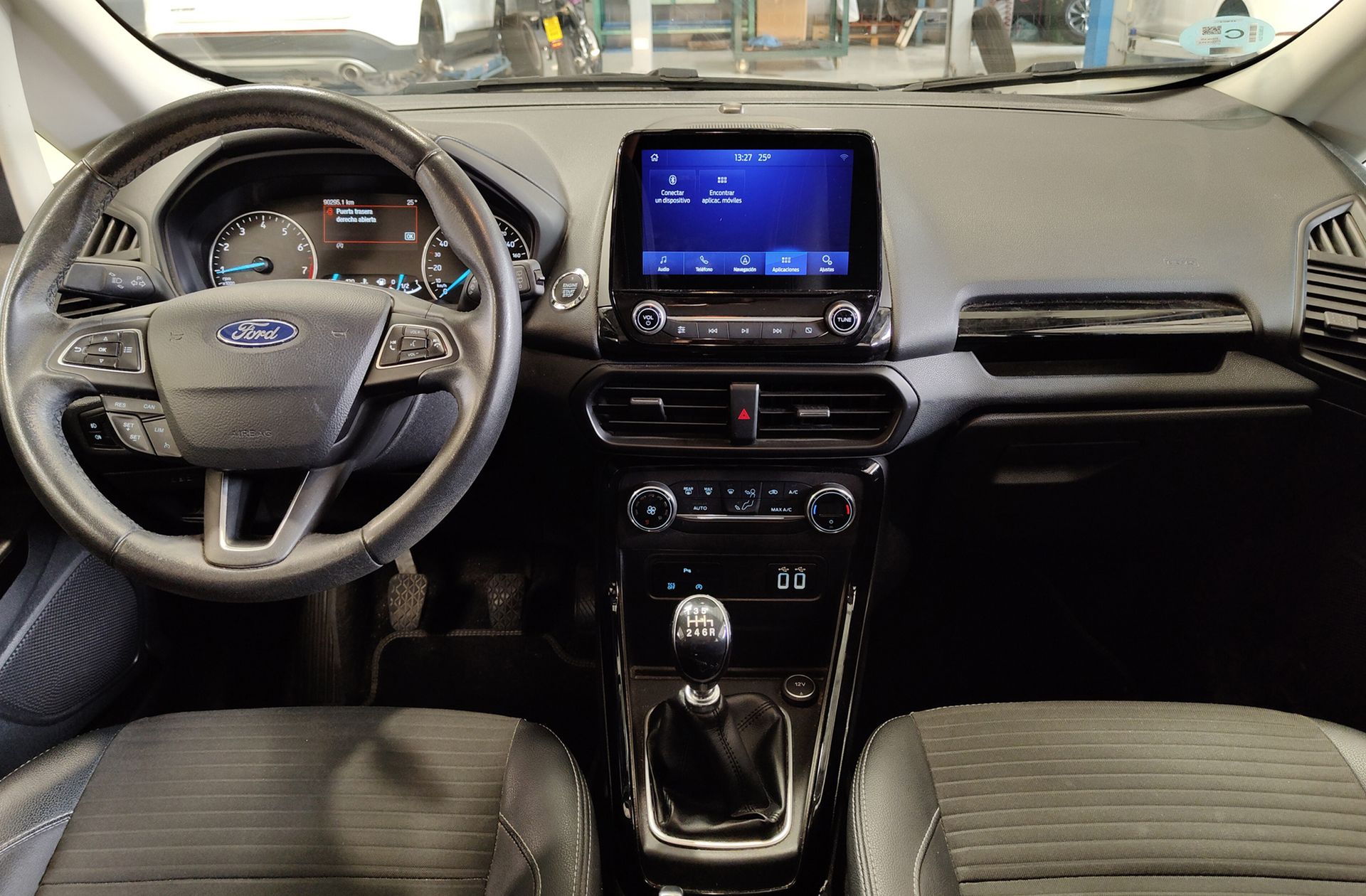 Ford EcoSport 1.0T EcoBoost Titanium - foto 6