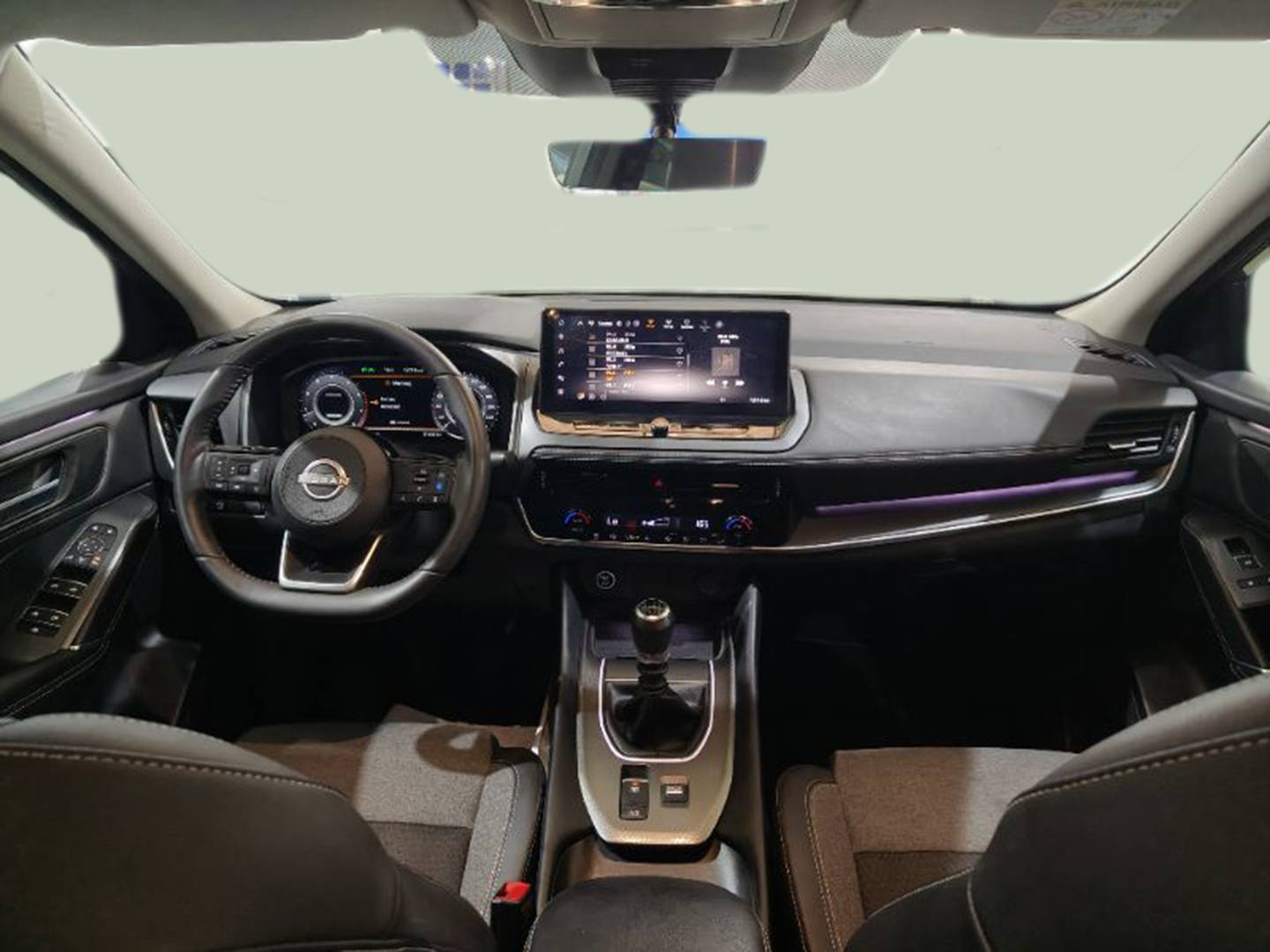 Foto Nissan QASHQAI Nissan Qashqai DIG-T 140 N-Connecta (140 CV)