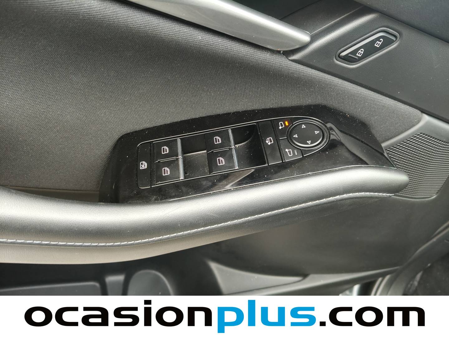 Foto Mazda CX-30 Mazda CX-30 2.5 e-Skyactive G MHEV Prime-Line AT (140 CV)