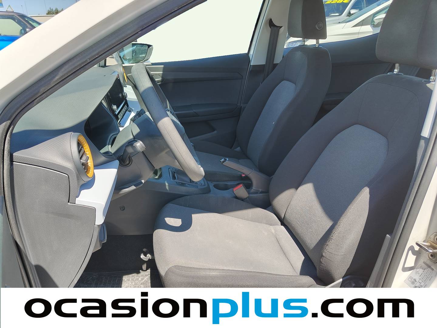 Foto asientos delanteros Seat Ibiza Seat Ibiza 1.0 MPI Reference XL (80 CV)