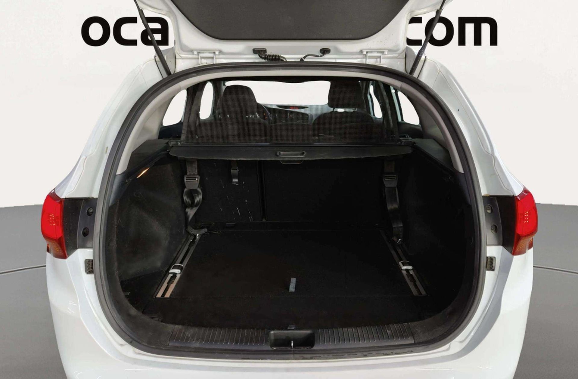 Kia Ceed 1.6 CRDi VGT Emotion - foto 16