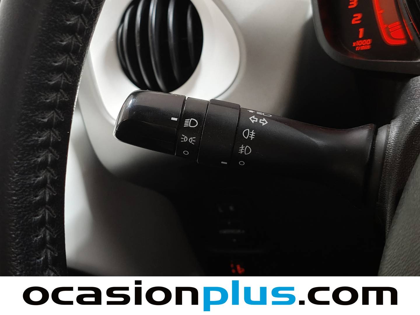 Toyota Aygo Toyota Aygo 1.0 70 x-play (69 CV) de segunda mano