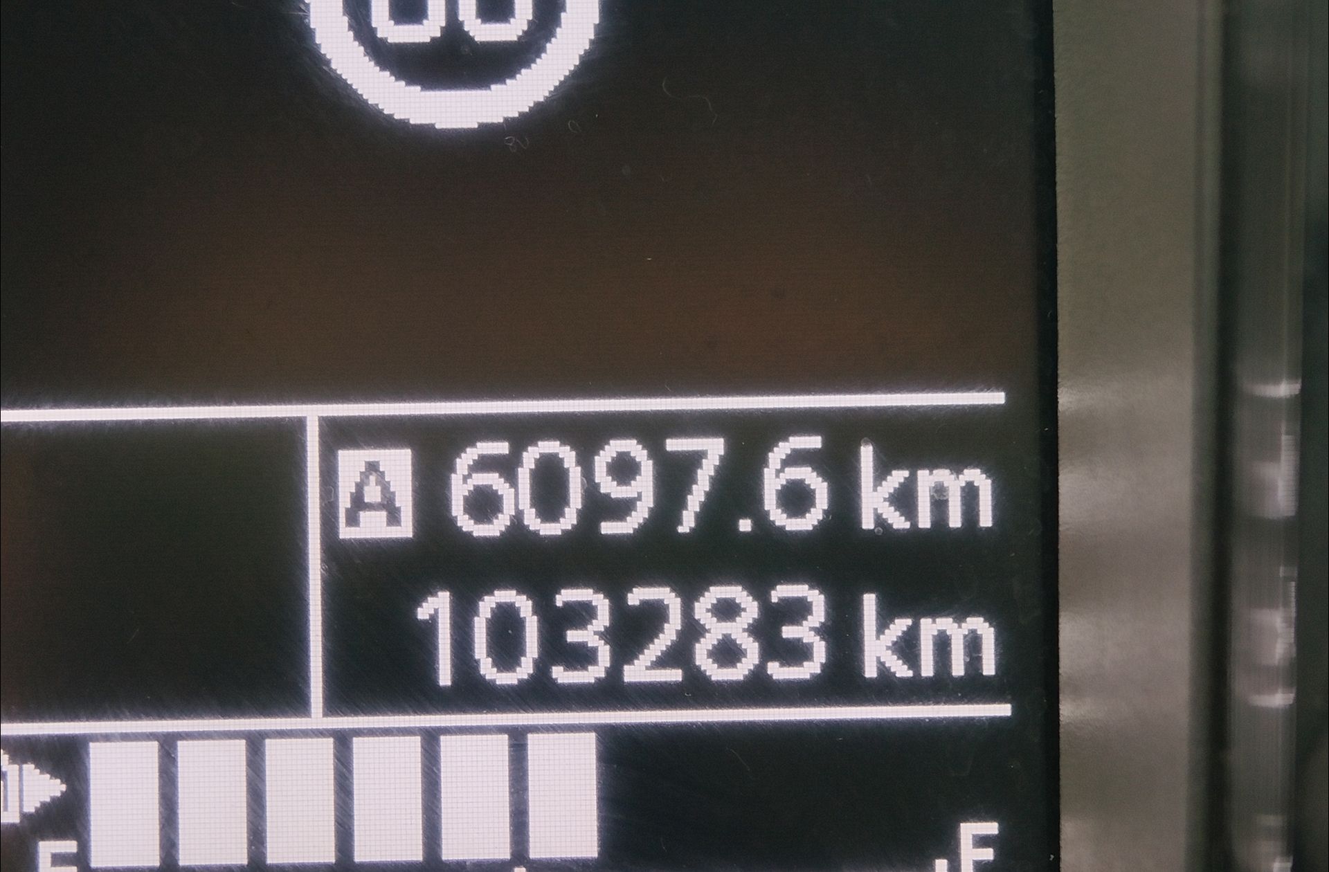 Suzuki Jimny 1.5 JLX - foto 11