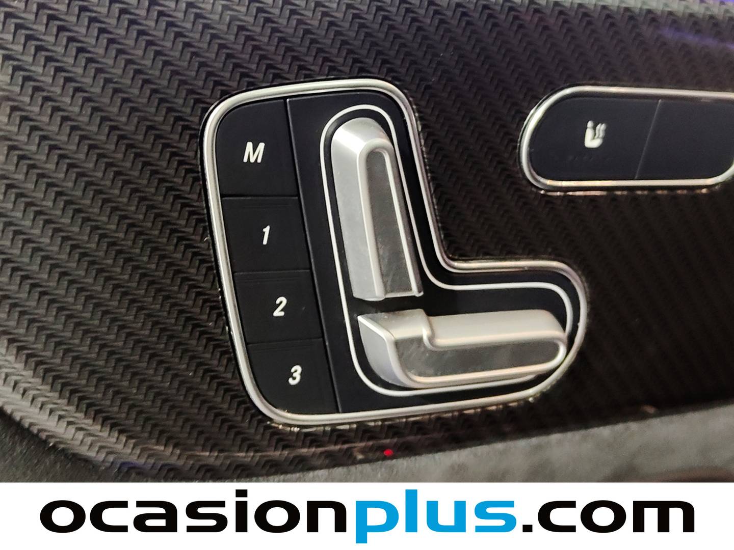 Accesorios del Mercedes GLB Mercedes GLB 200 d (150 CV) Pack AMG 7 Plazas