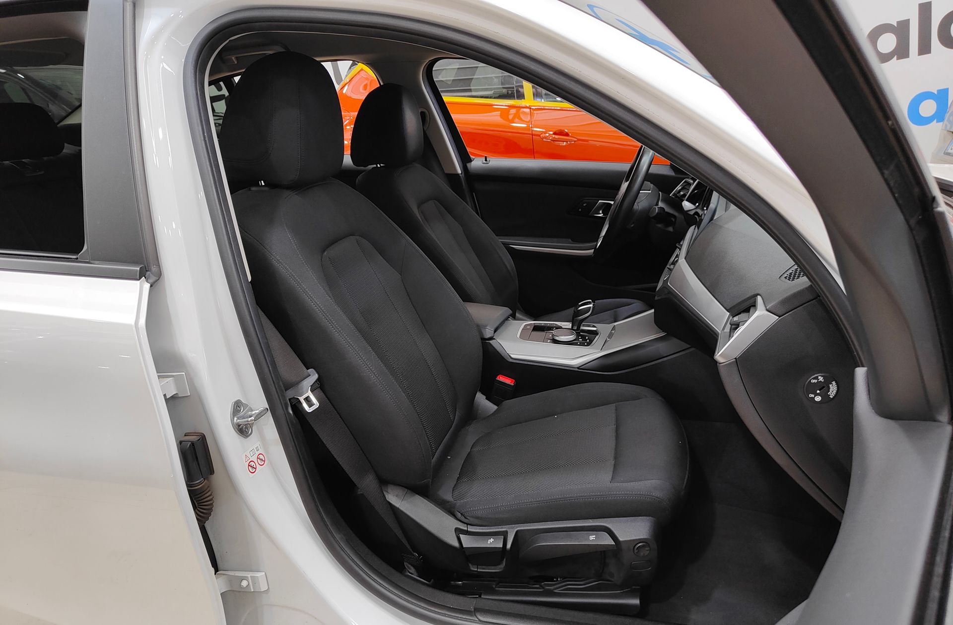BMW Serie 3 330e - foto 20