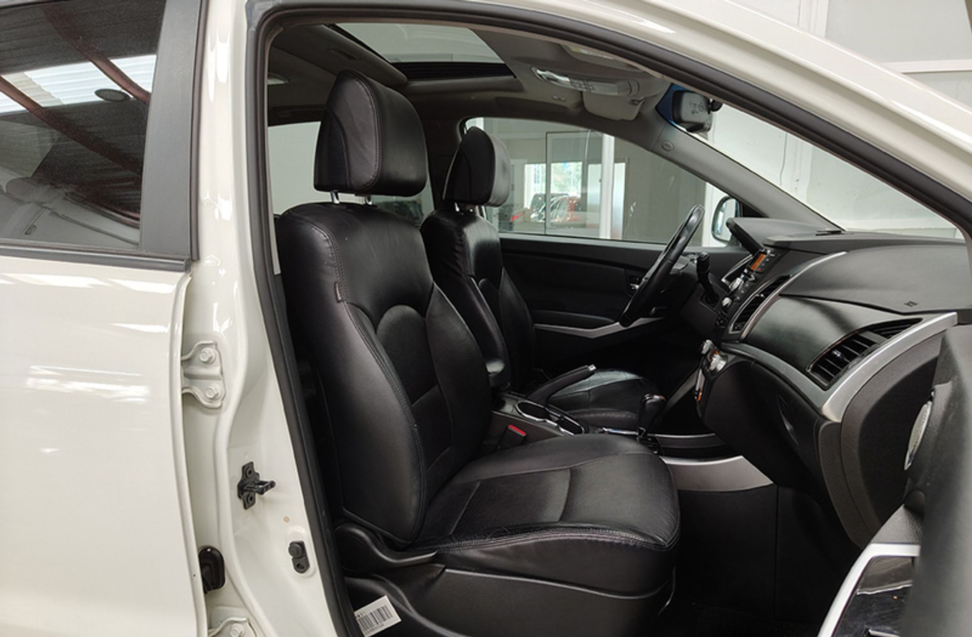 SsangYong Korando D20T Premium 4x2 - foto 16