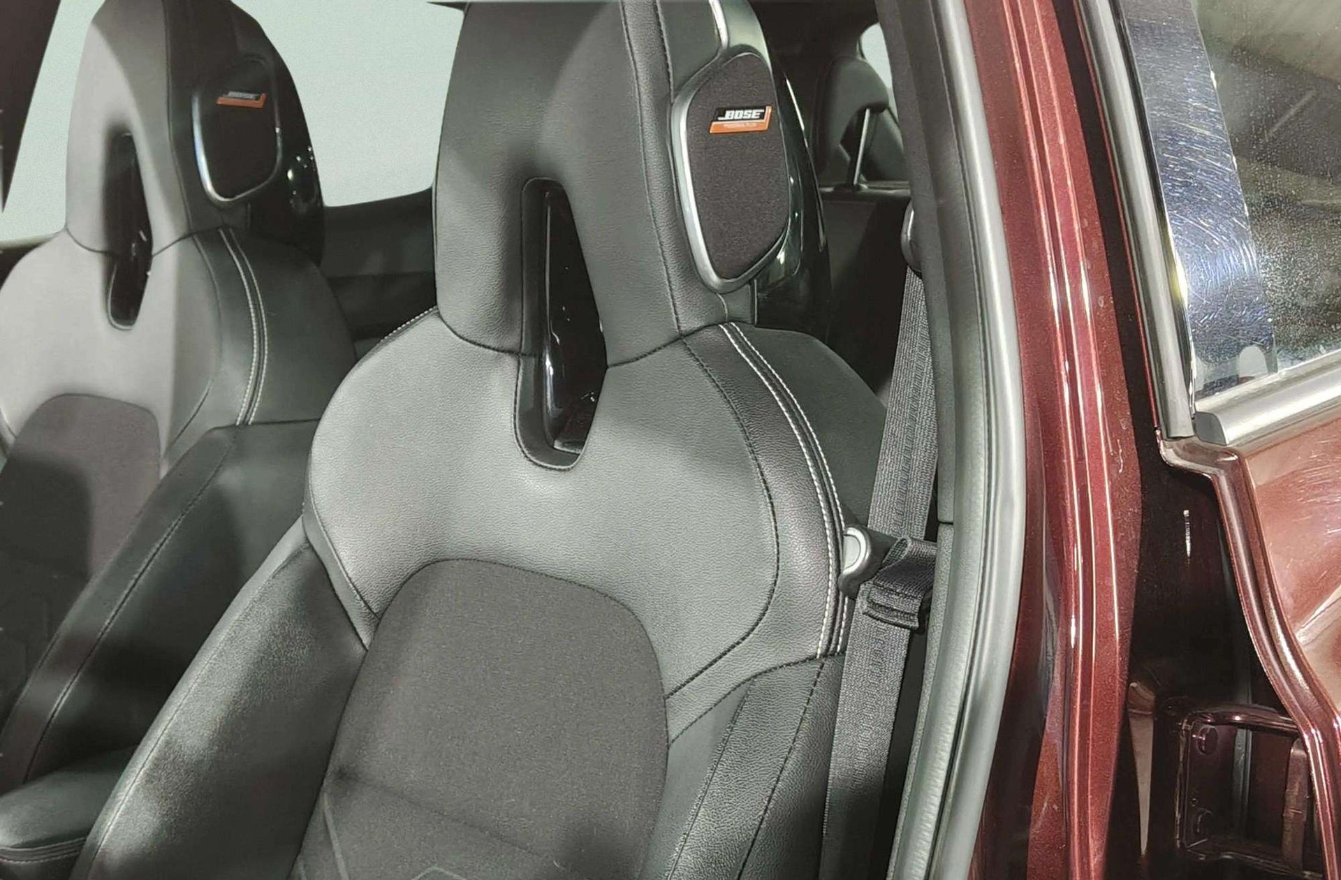 Nissan Juke 1.0 DIG-T Tekna DCT - foto 7