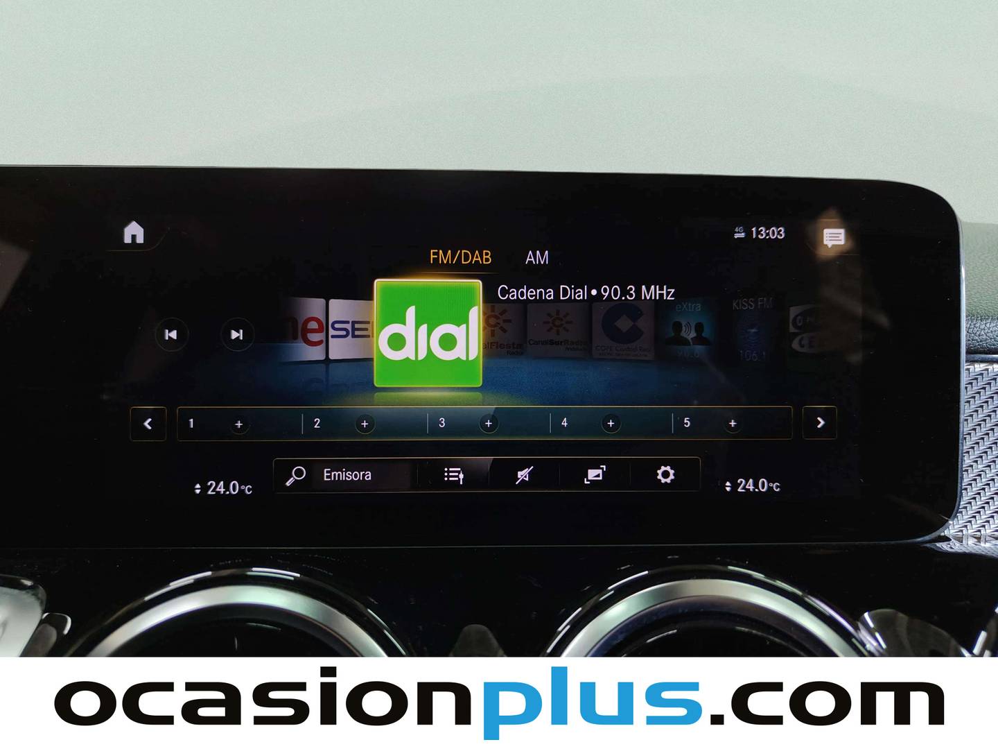 Foto Mercedes GLB Mercedes-Benz GLB 200 d (150 CV) Pack AMG