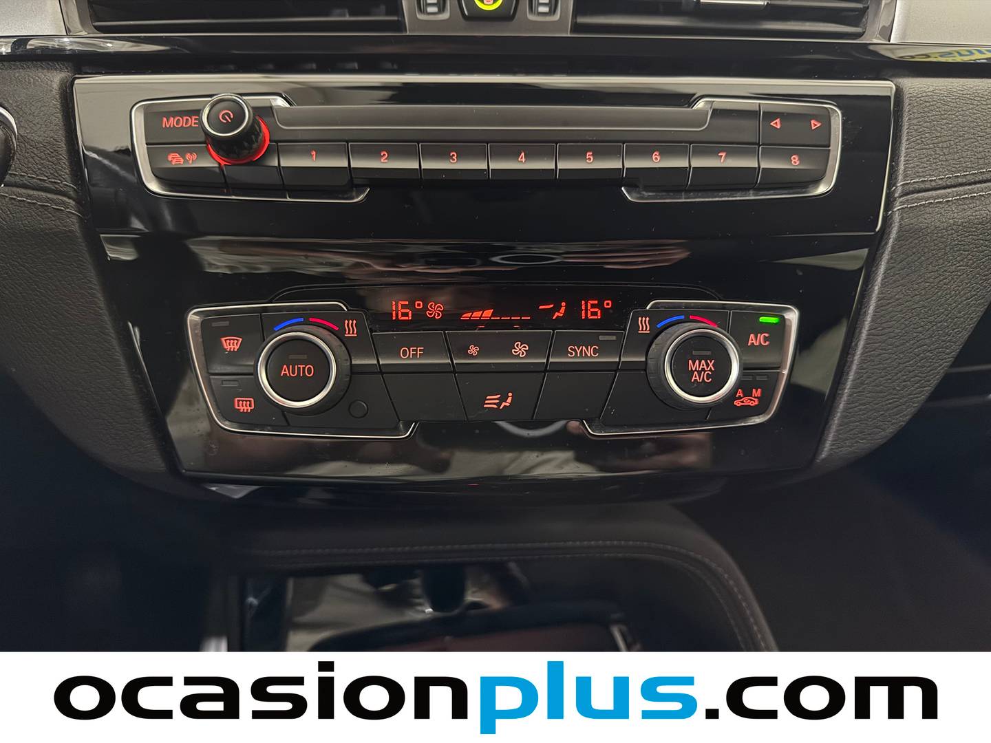 Foto BMW X2 BMW X2 sDrive18d Business (150 CV)