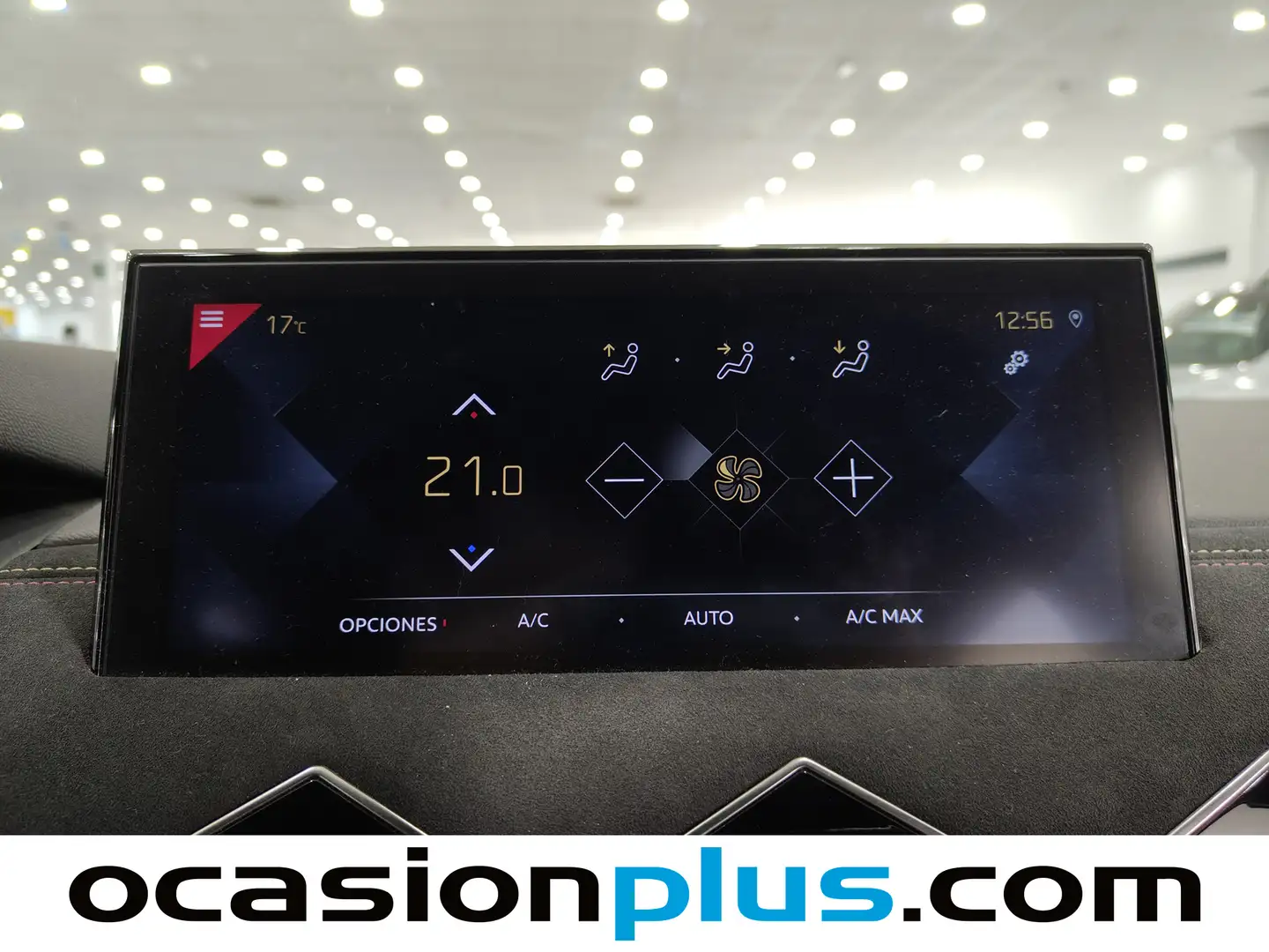 Foto DS DS 3 Crossback DS DS3 BlueHDi 130 Performance Line Auto (131 CV)