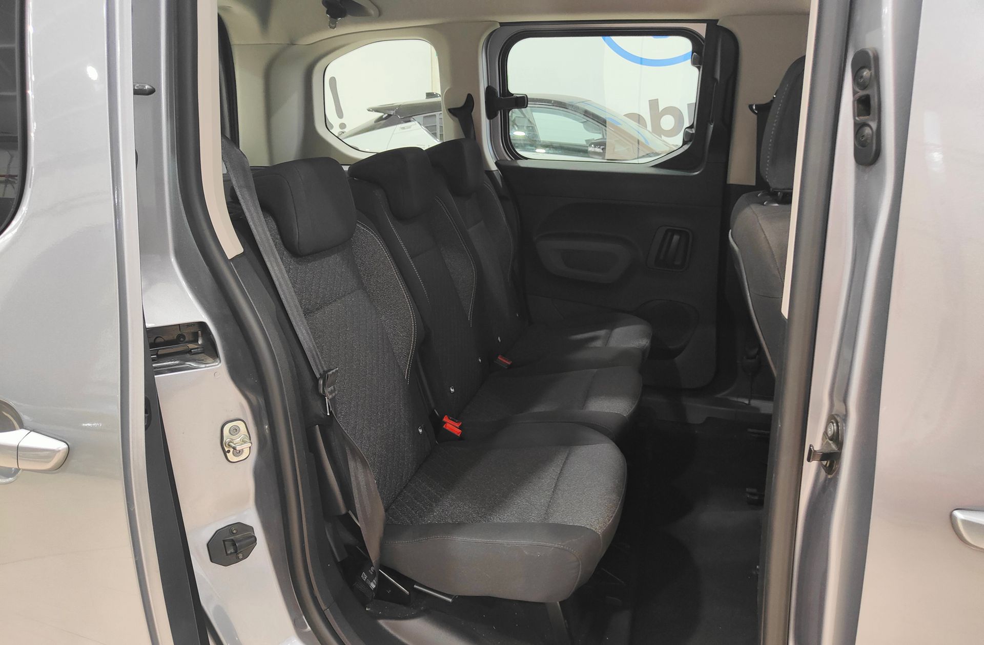Peugeot Rifter BlueHDi 100 Allure - foto 16