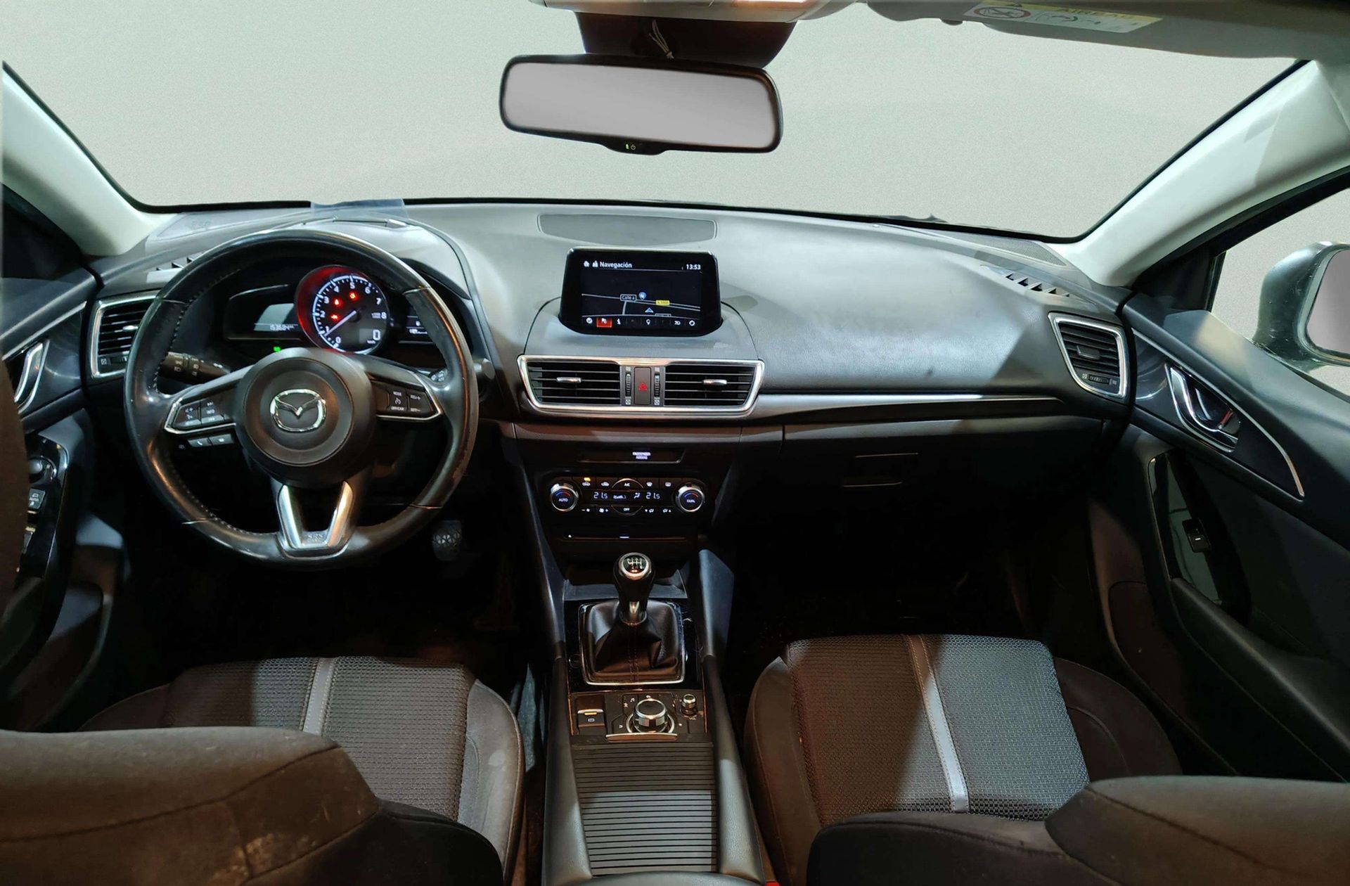 Mazda Mazda3 2.0 GE Luxury+Navegador - foto 6