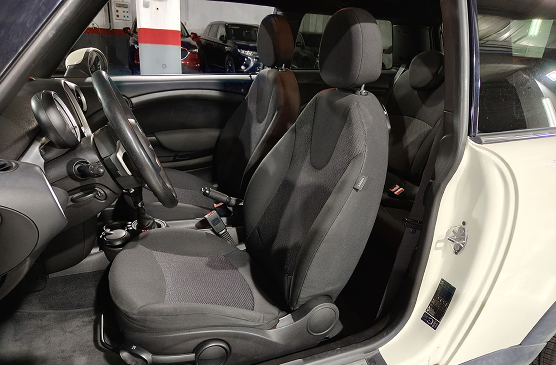 MINI Cooper One - foto 9