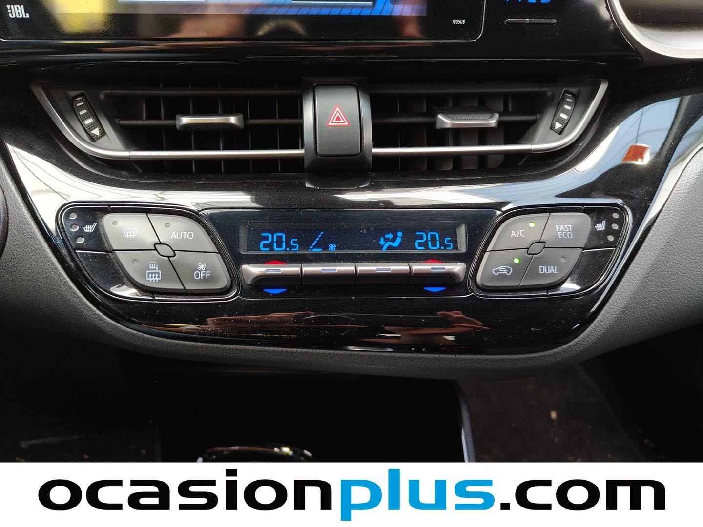 Foto del mantenimiento del Toyota C-HR Toyota C-HR 1.8 125H Advance (122 CV)