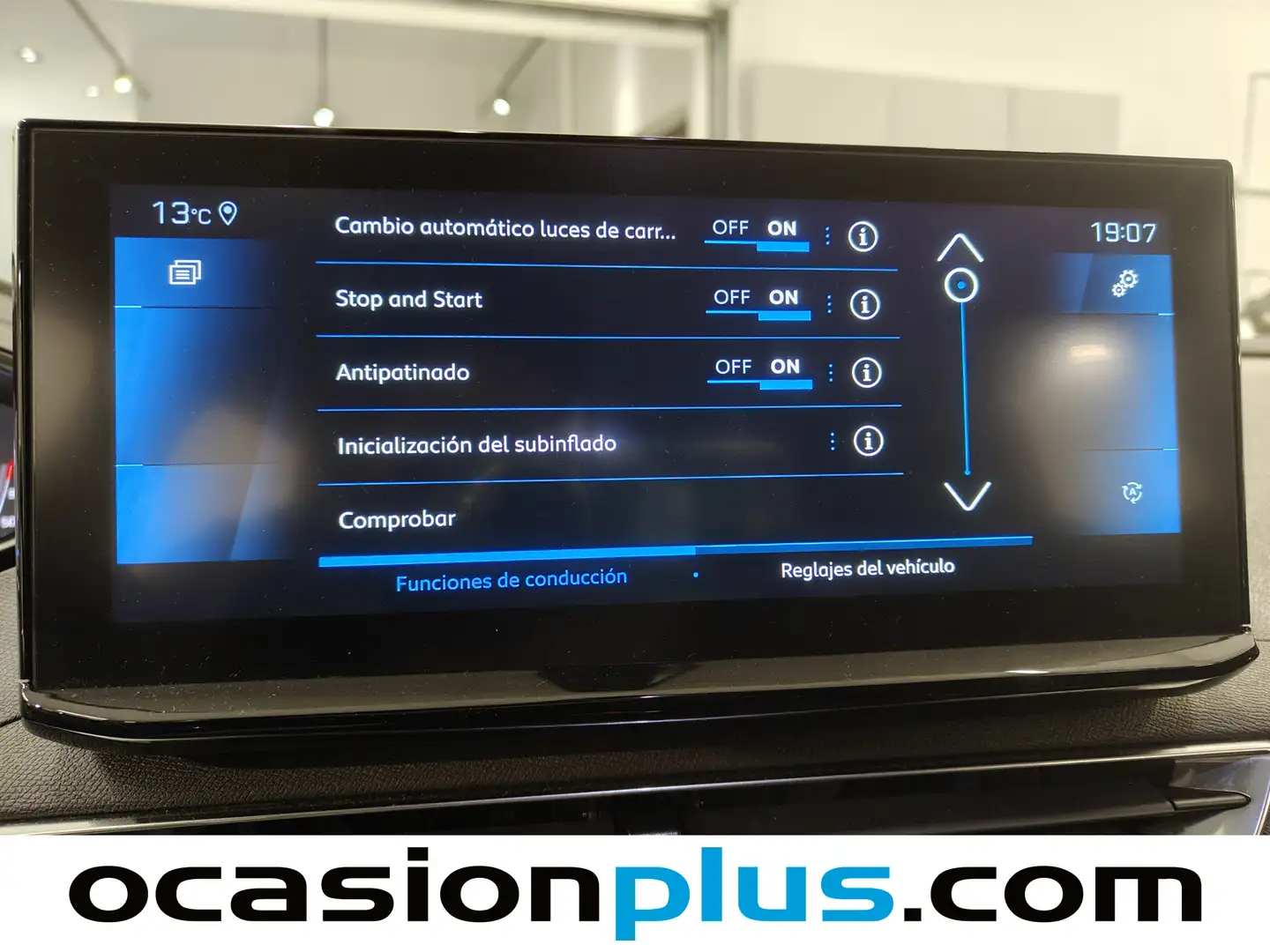 Foto Peugeot 3008 Peugeot 3008 PureTech 130 S&S Allure EAT8 (130 CV)