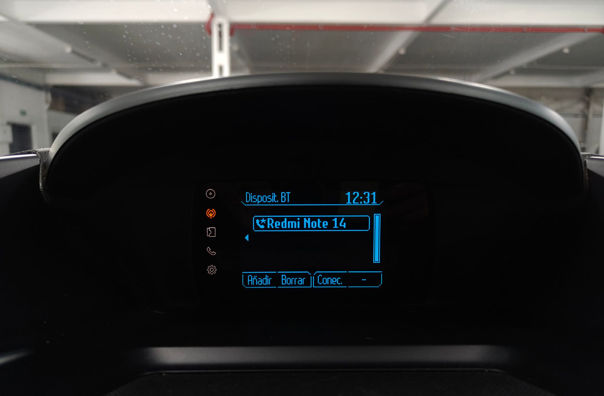 Ford Kuga 1.5 EcoBoost Trend 4x2 - foto 24