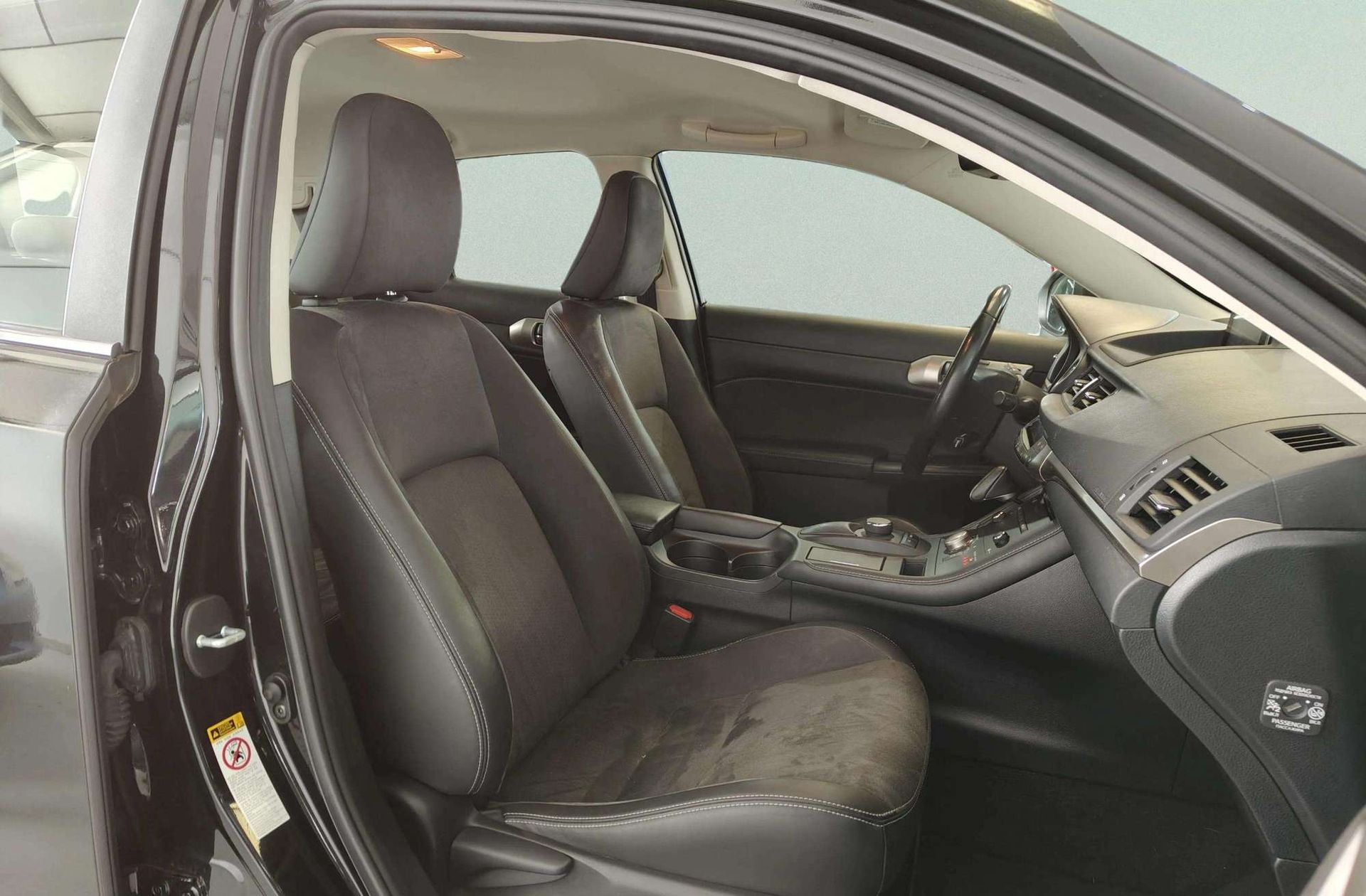 Lexus CT 200h Executive - foto 18
