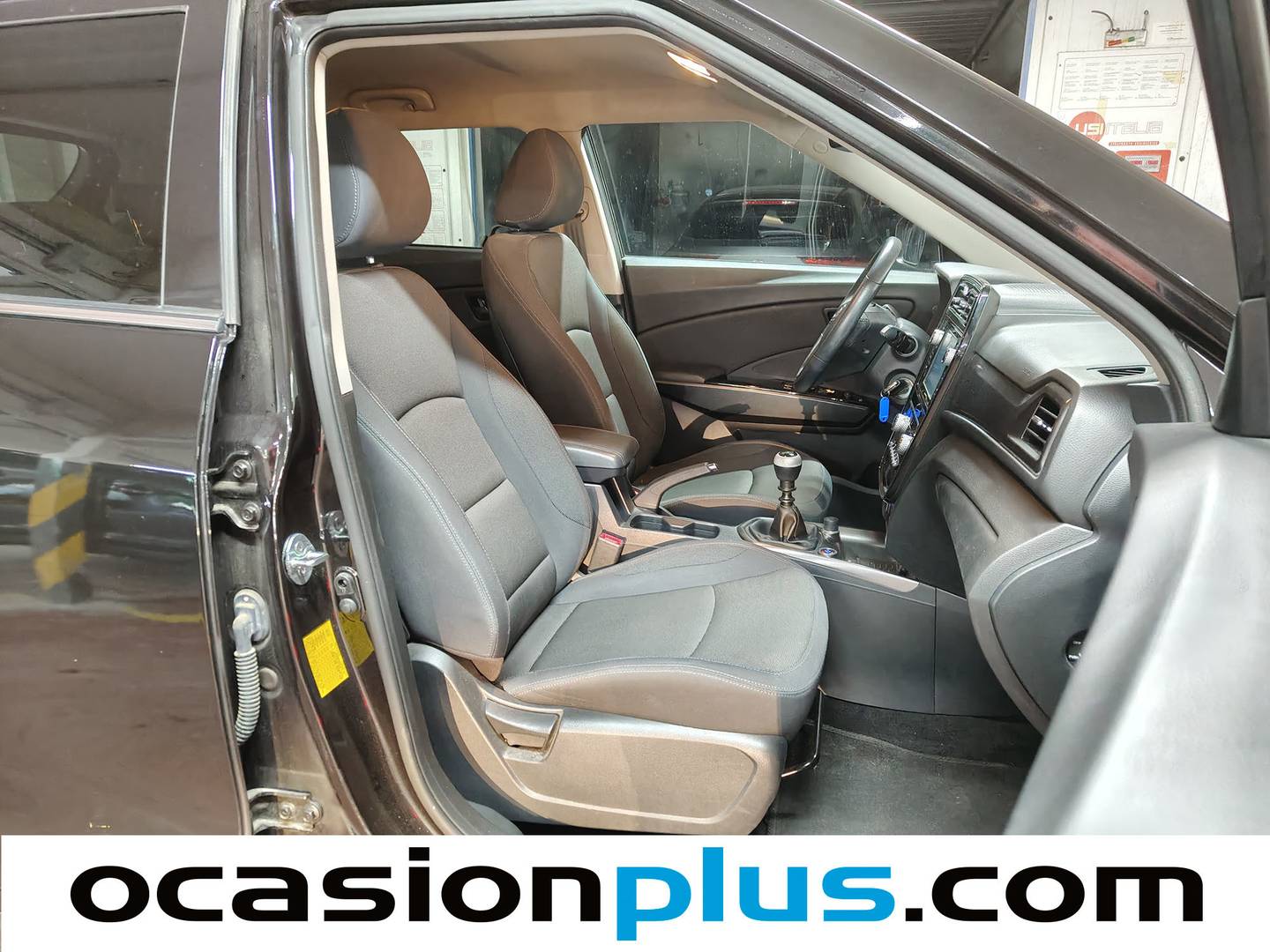 Foto SsangYong Tivoli Ssangyong Tivoli G12T Urban Plus (128 CV) GLP