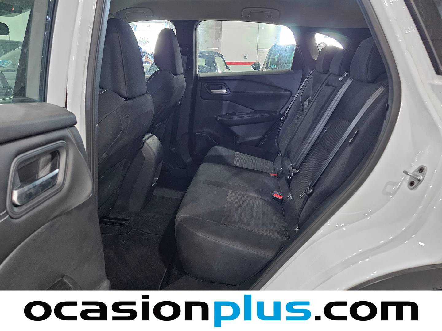 Foto asientos traseros Nissan QASHQAI Nissan Qashqai DIG-T 140 mHEV Acenta 4x2  (140 CV)