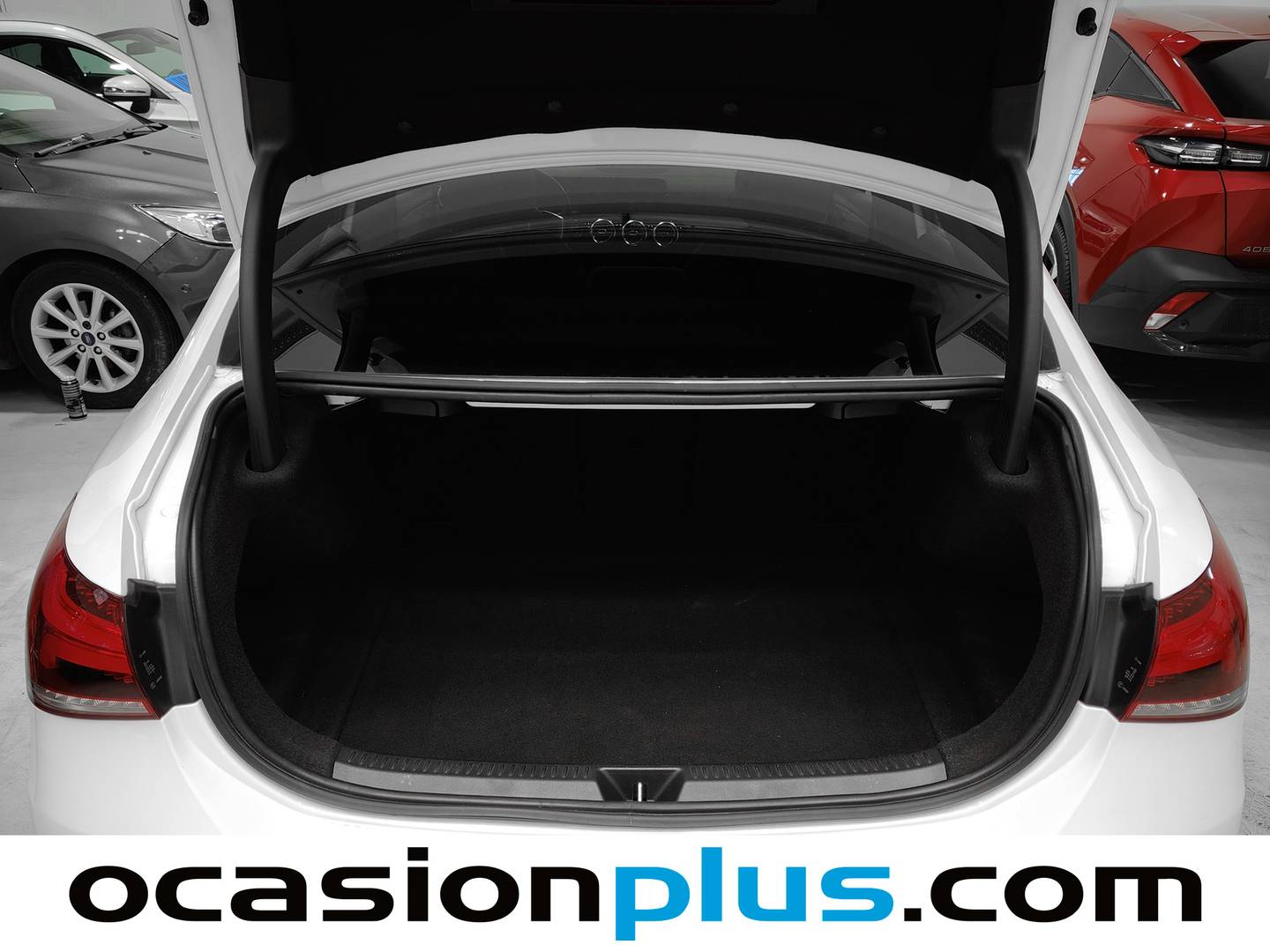 Foto Mercedes Clase A Mercedes-Benz Clase A Sedán Sedán 200 (163 CV) Pack AMG