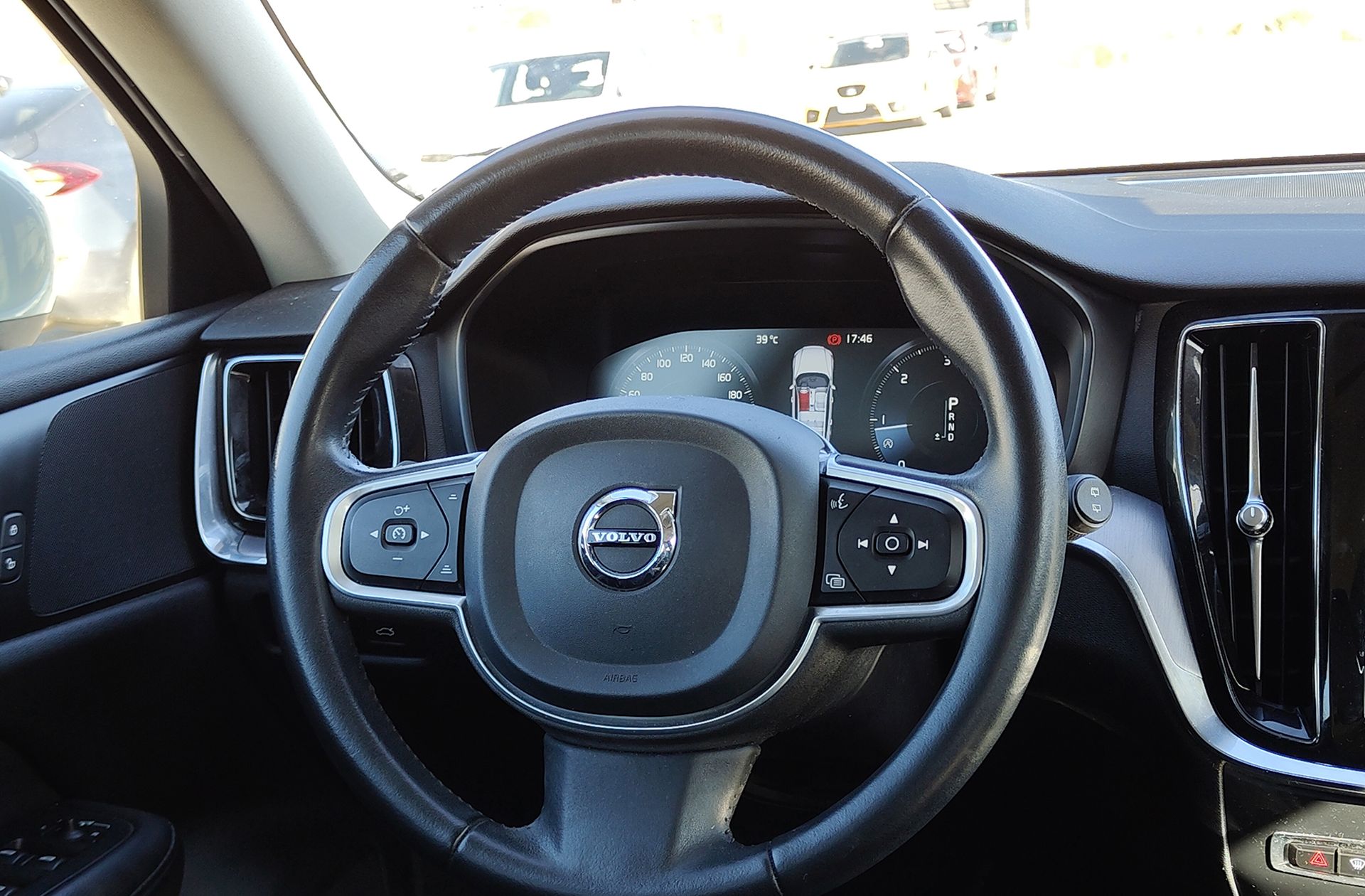 Volvo V60 D3 Business Plus - foto 23