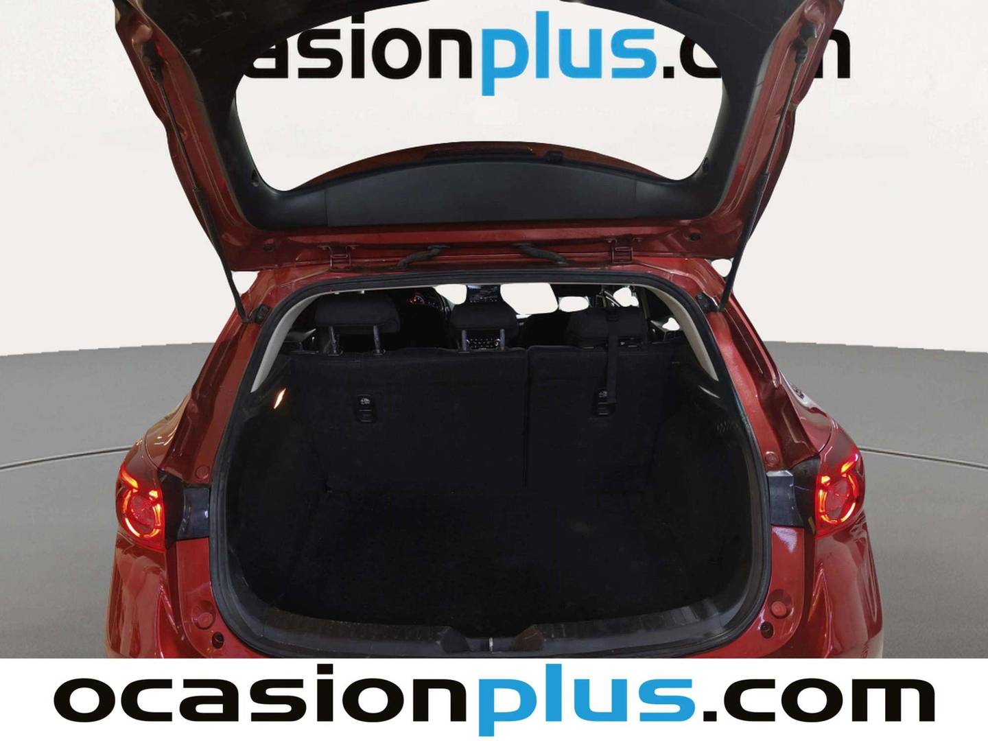 Fotos maletero Mazda Mazda3 Mazda Mazda 3 2.0 GE Black Tech Edition MT (120 CV)