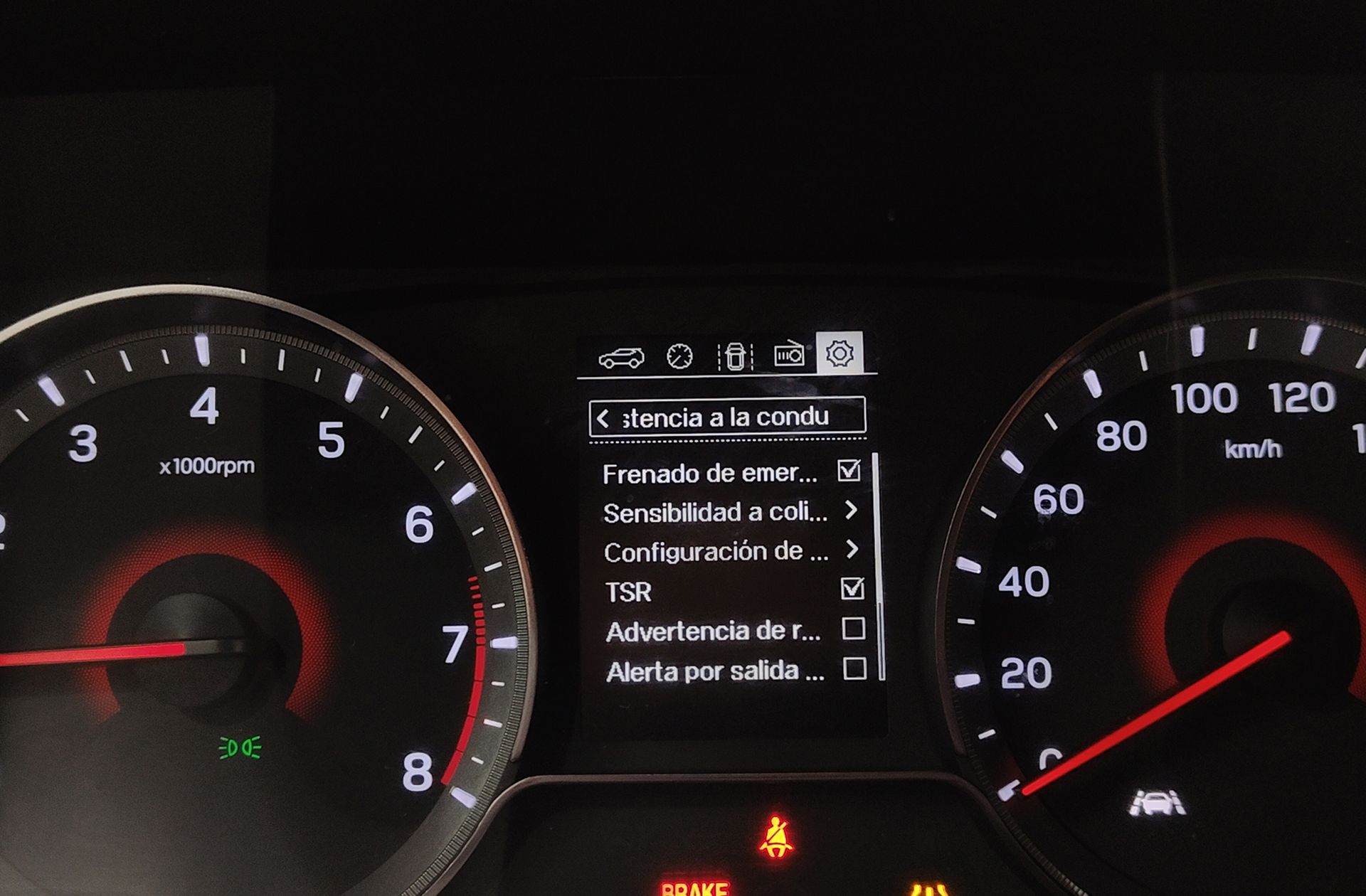 SsangYong Tivoli G12T Urban Plus - foto 13
