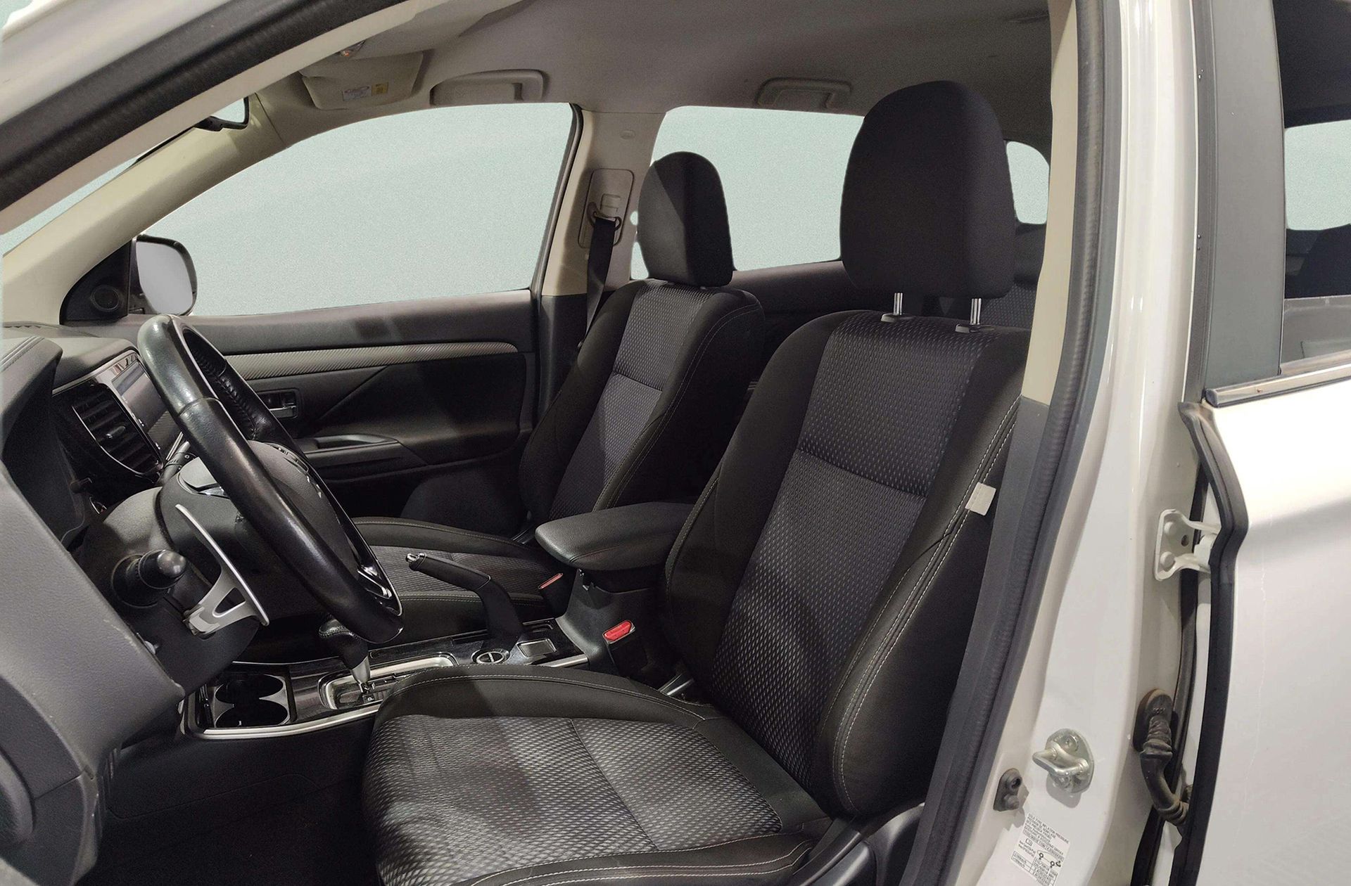 Mitsubishi Outlander 200 MPI Motion 2WD CVT - foto 9