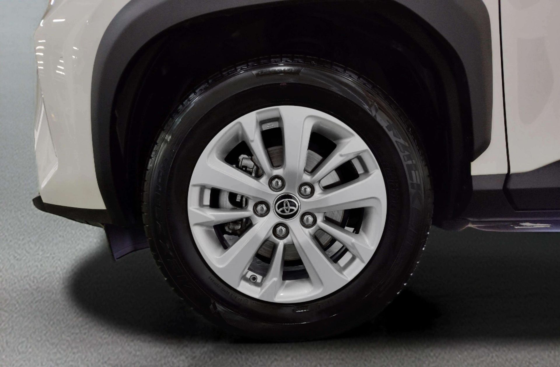 Toyota Yaris Cross 120H Business Plus - foto 31