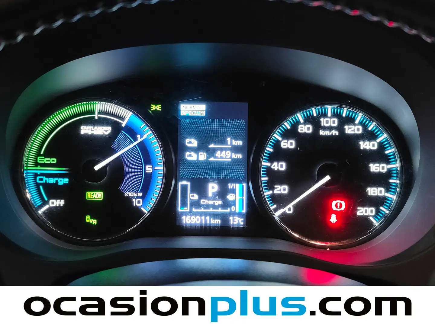 Foto Mitsubishi Outlander Mitsubishi Outlander 2.4 PHEV Kaiteki+ 4WD Auto (224 CV)