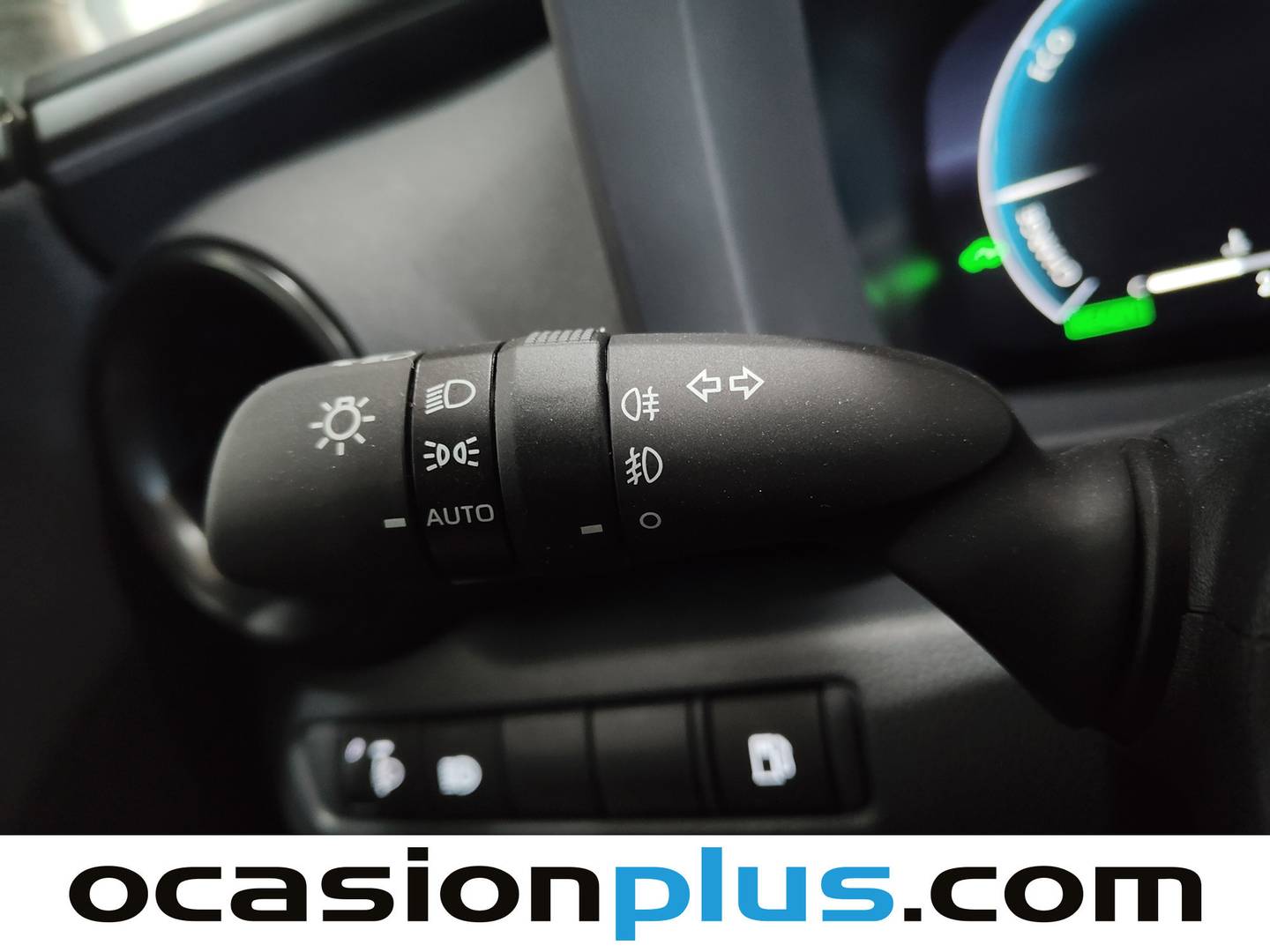 Toyota C-HR Toyota C-HR 140H Business (140 CV) 140cv