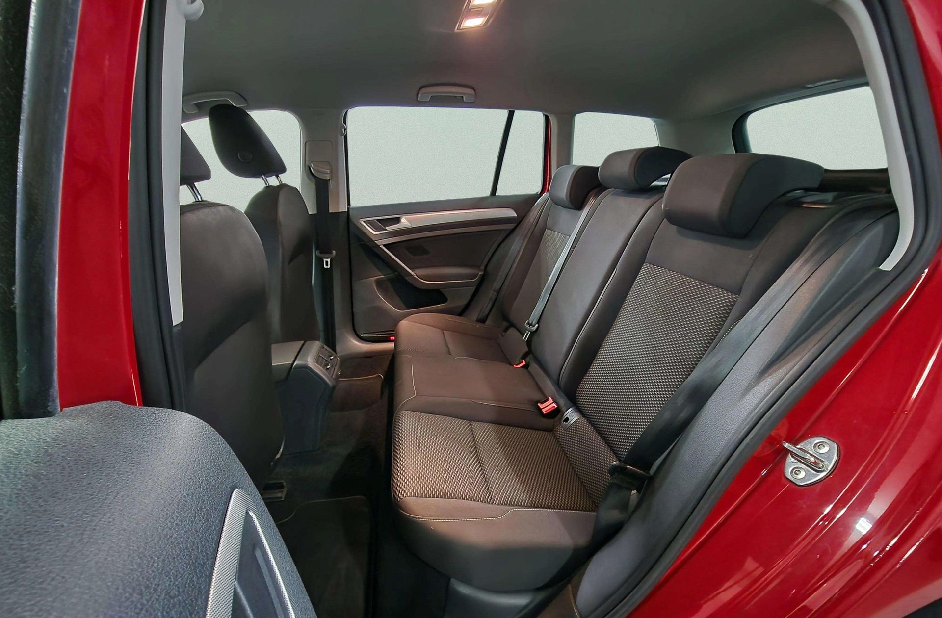 Volkswagen Golf Variant Edition 1.6 TDI - foto 10