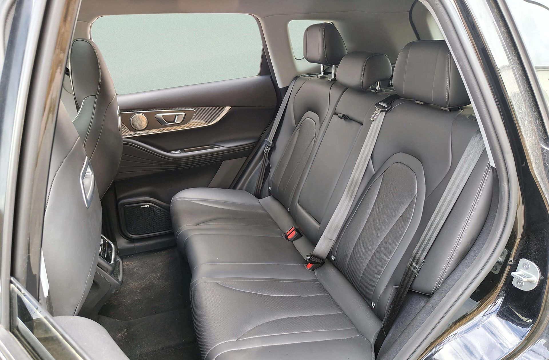 Ebro s700 1.6 T-GDi Luxury 7 DCT - foto 14