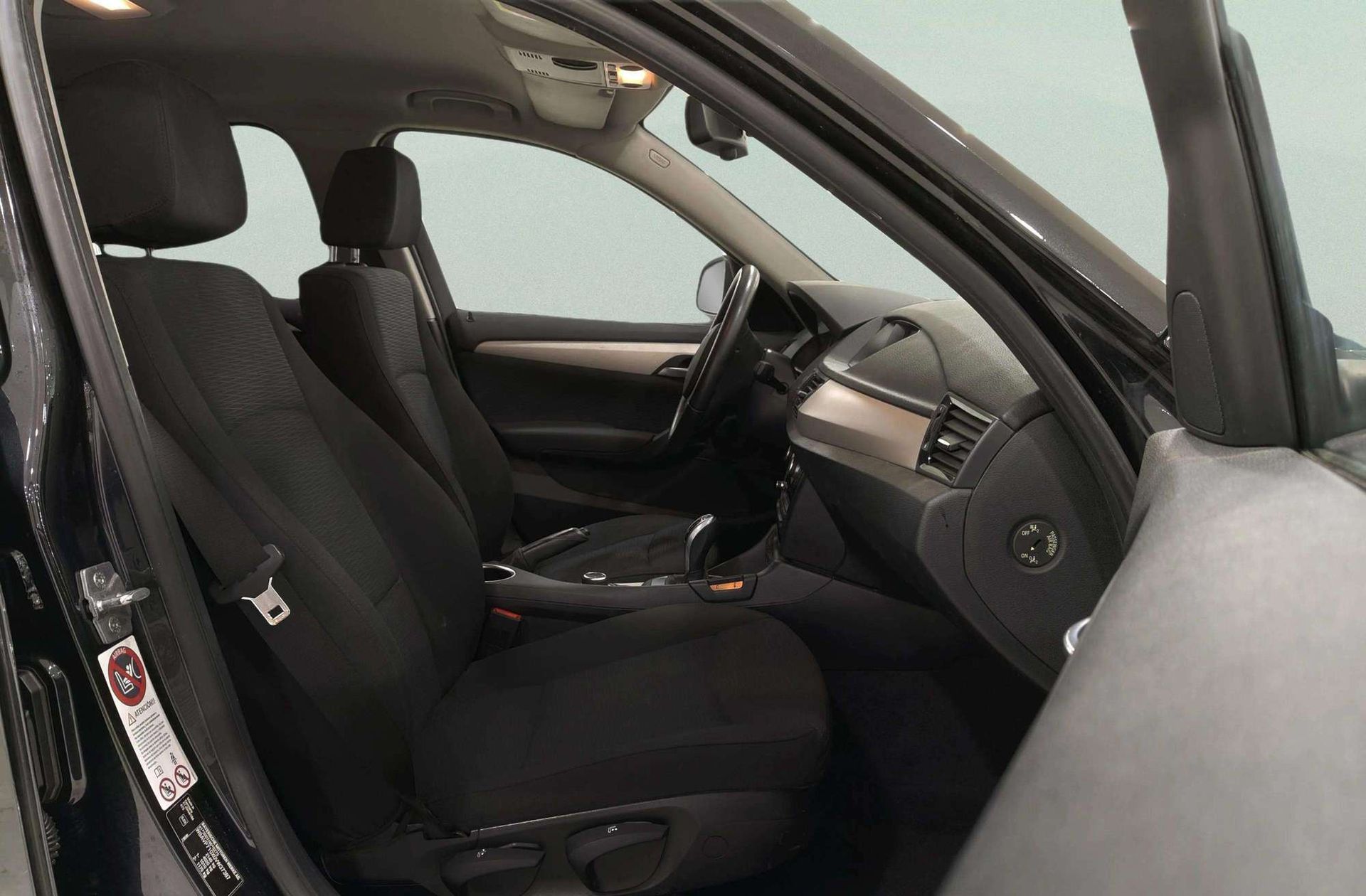 BMW X1 sDrive18d - foto 18